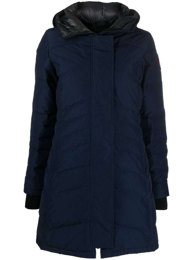 Canada Goose logo-patch padded down coat - Blue von Canada Goose