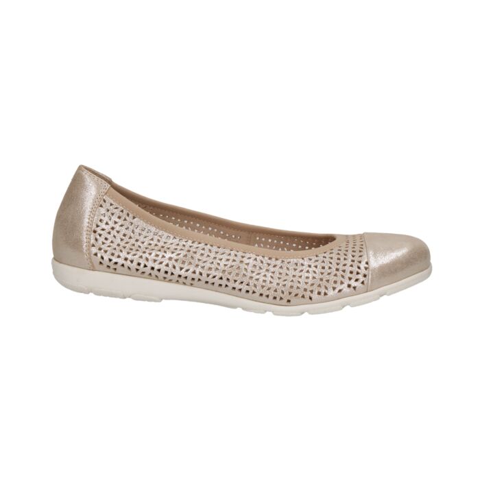 Caprice Ballerina aus feinglänzendem Leder natur Caprice Ballerina aus feinglänzendem Leder natur von Caprice