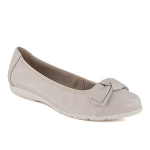 Caprice Damen Ballerina Creme von Caprice