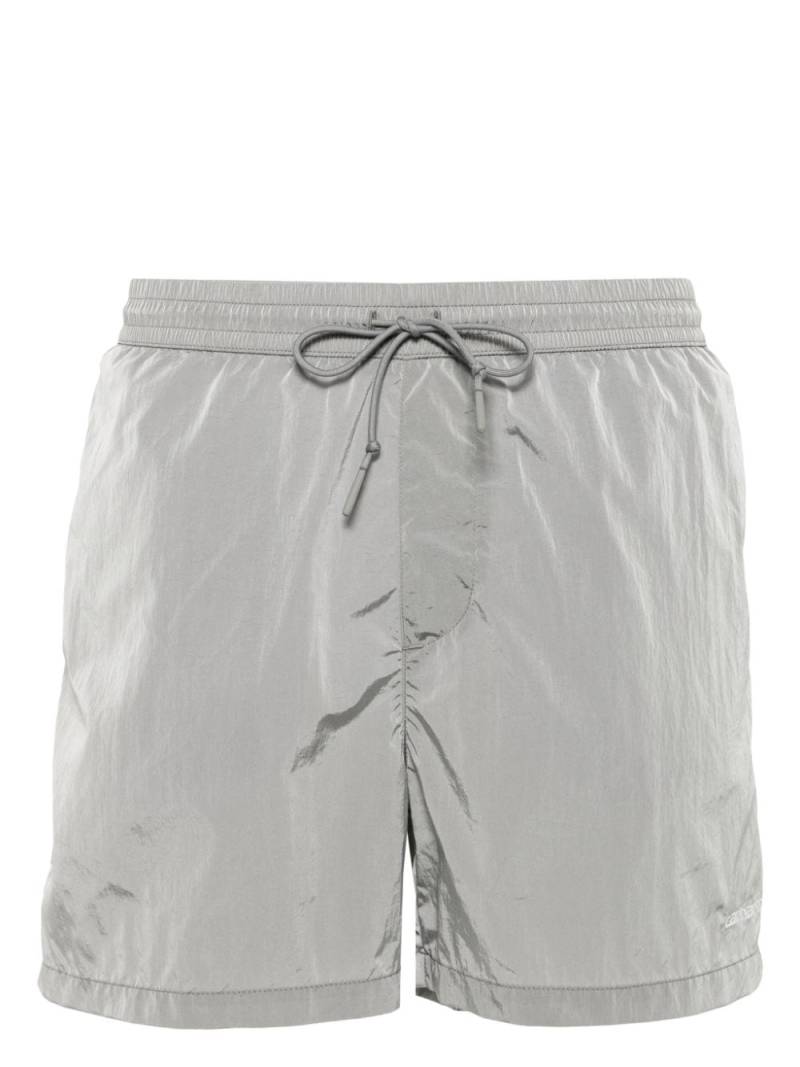 Carhartt WIP Tobes swim shorts - 24OXX SONIC SILVER/WHITE von Carhartt WIP