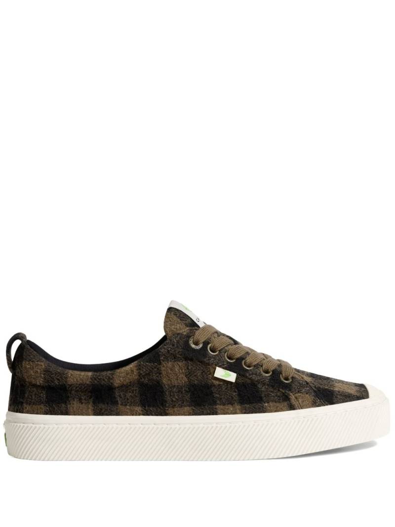 Cariuma Oca plaid sneakers - Brown von Cariuma