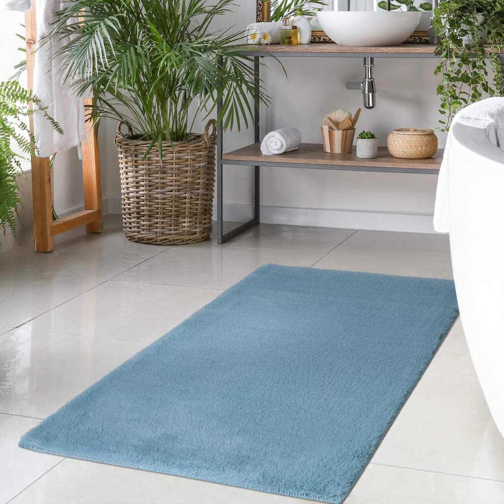 Carpet City Badematte »Topia Mats, Badteppich uni«, rutschhemmend beschichtet, strapazierfähig, Hochflor, Kaninchen Haptik, Polyester, Badezimmerteppich, waschbar Carpet City Badematte »Topia Mats, Badteppich uni«, rutschhemmend beschichtet, strapazierfähig, Hochflor, Kaninchen Haptik, Polyester, Badezimmerteppich, waschbar von Carpet City