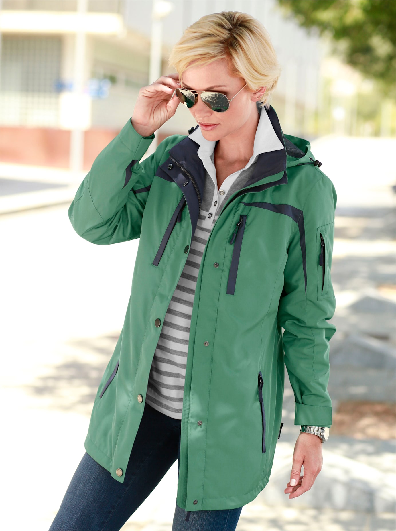 Casual Looks Funktionsjacke, mit Kapuze Casual Looks Funktionsjacke, mit Kapuze von Casual Looks