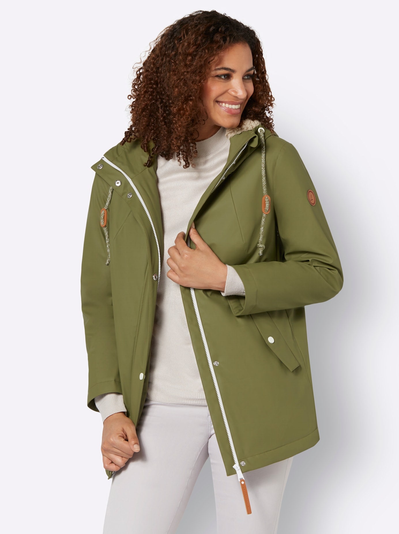 Casual Looks Funktionsjacke, mit Kapuze Casual Looks Funktionsjacke, mit Kapuze von Casual Looks