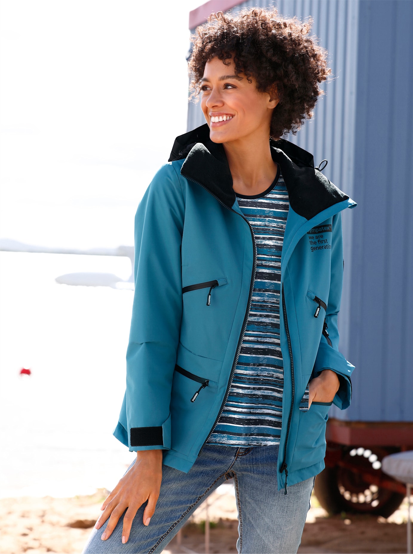 Casual Looks Funktionsjacke, mit Kapuze Casual Looks Funktionsjacke, mit Kapuze von Casual Looks