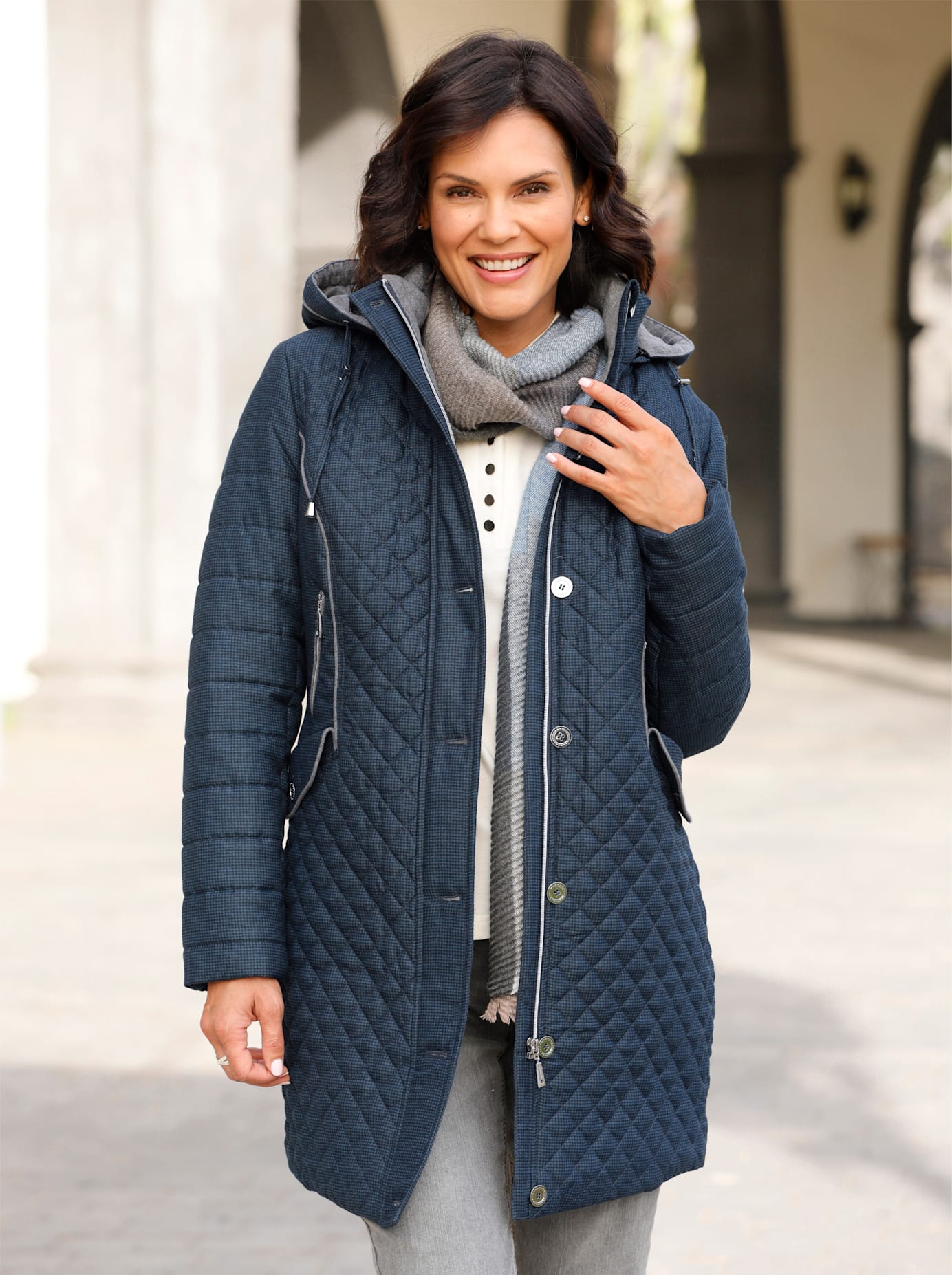 Casual Looks Langjacke, mit Kapuze Casual Looks Langjacke, mit Kapuze von Casual Looks