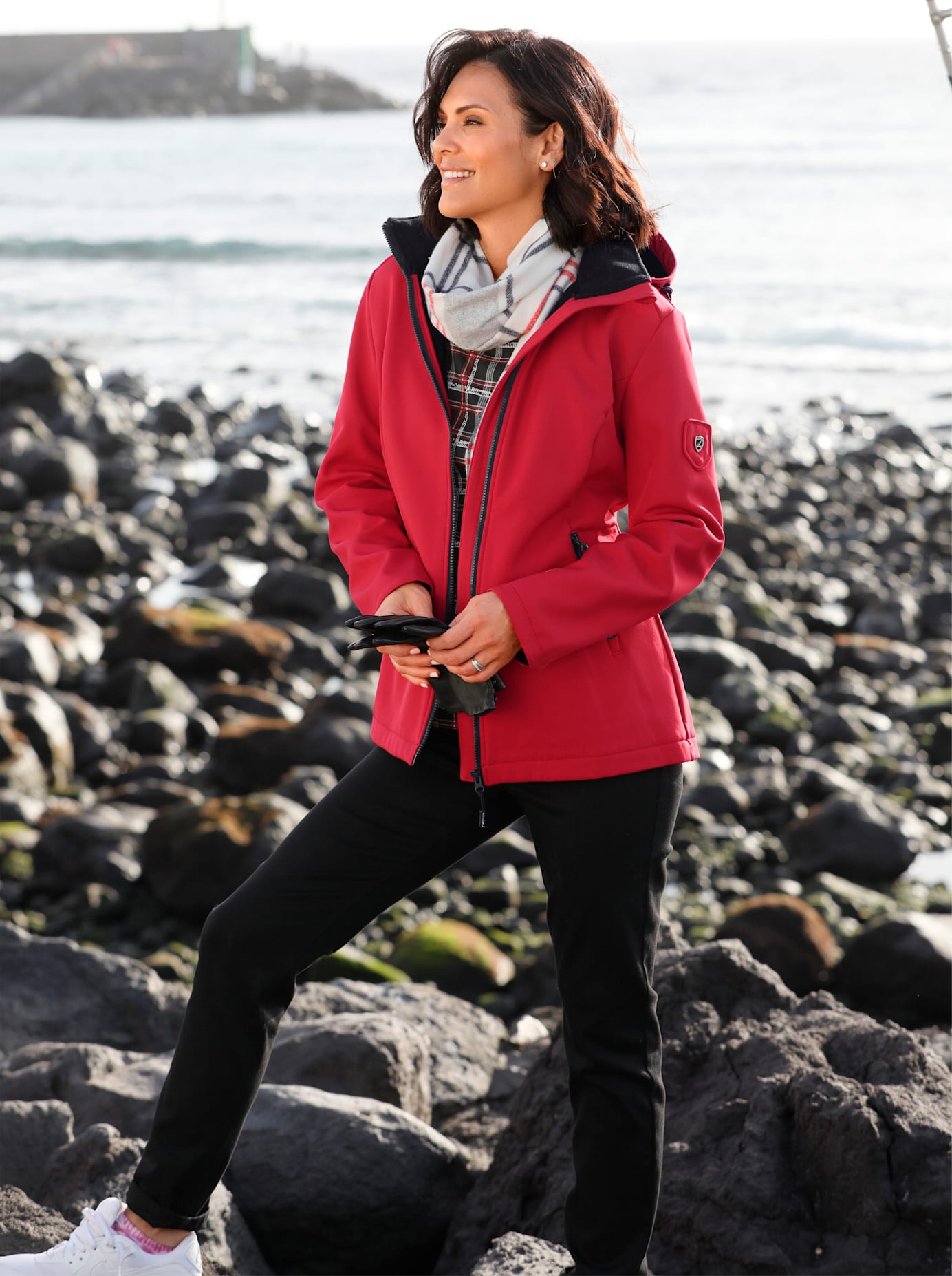 Casual Looks Softshelljacke, mit Kapuze von Casual Looks