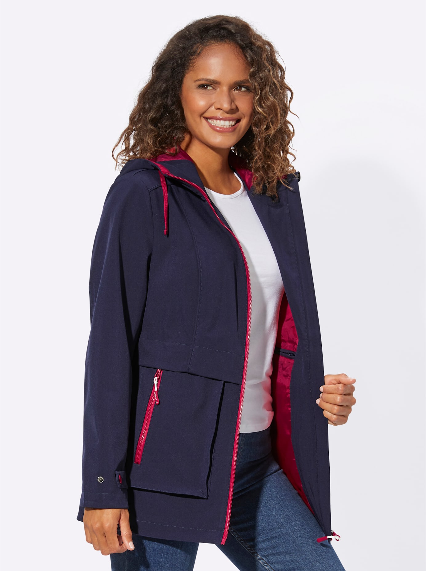 Casual Looks Softshelljacke, mit Kapuze Casual Looks Softshelljacke, mit Kapuze von Casual Looks