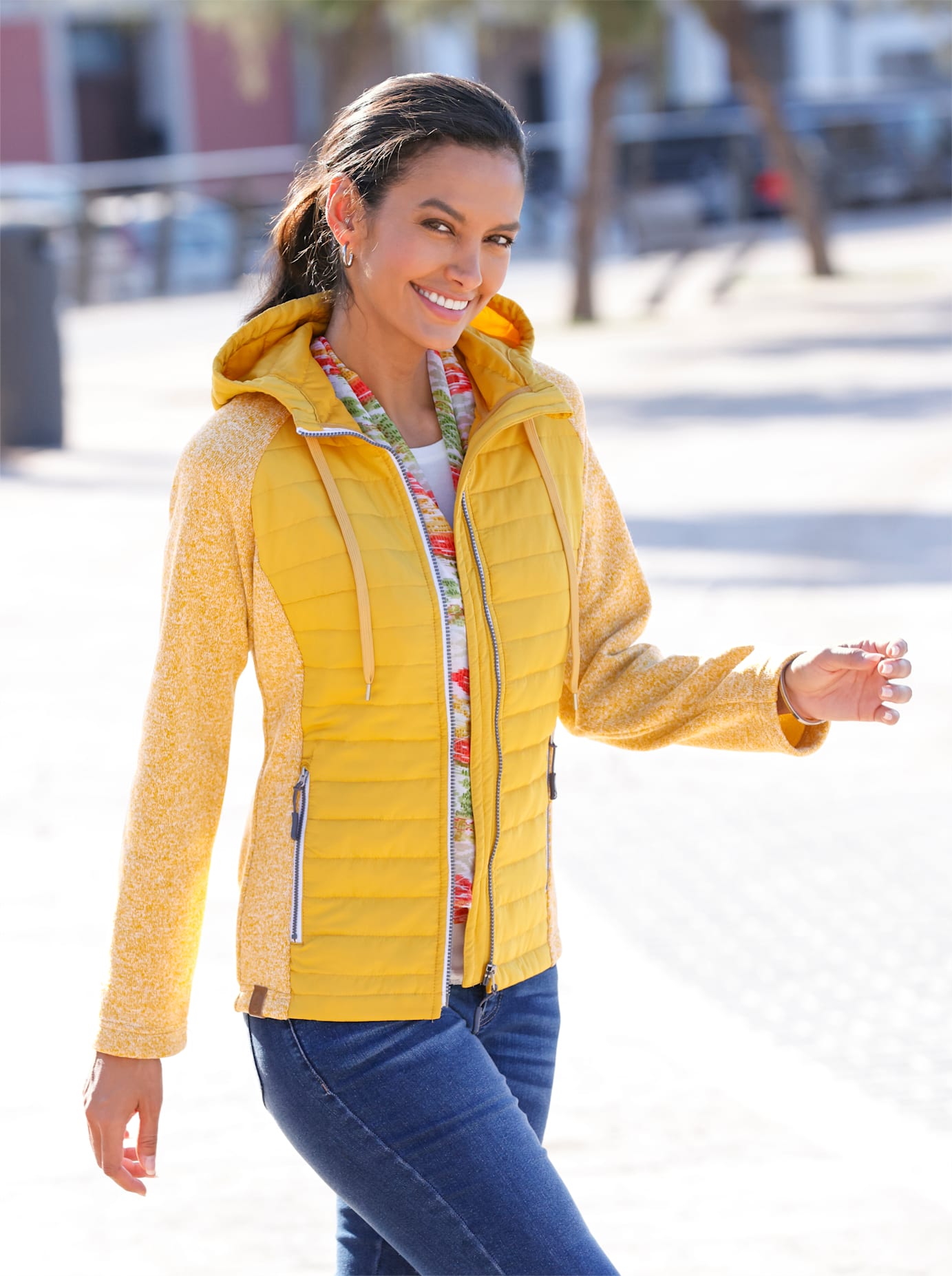 Casual Looks Steppjacke, mit Kapuze Casual Looks Steppjacke, mit Kapuze von Casual Looks