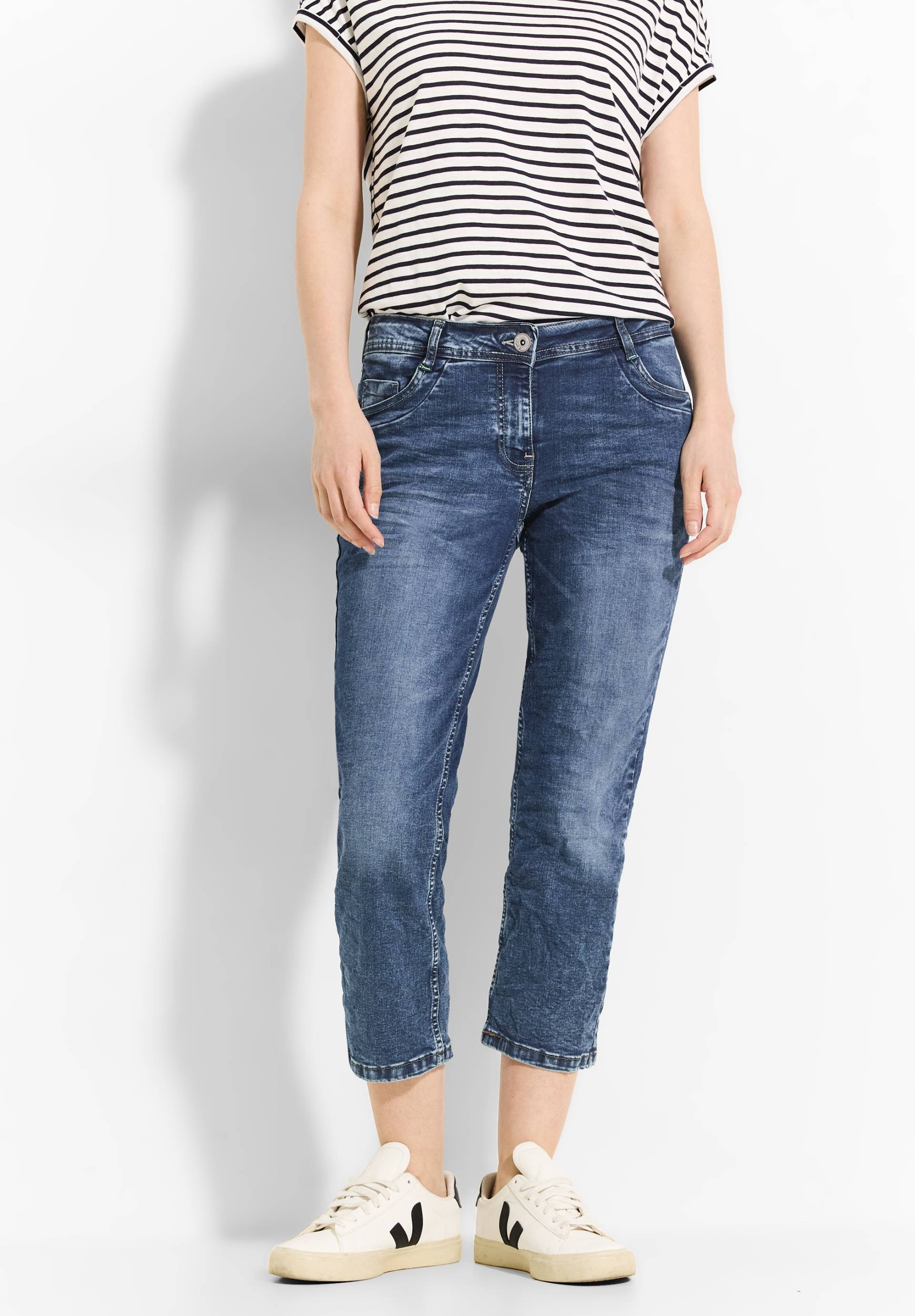 Cecil Regular-fit-Jeans »SCARLETT«, mit dekorativen Nähten Cecil Regular-fit-Jeans »SCARLETT«, mit dekorativen Nähten von Cecil