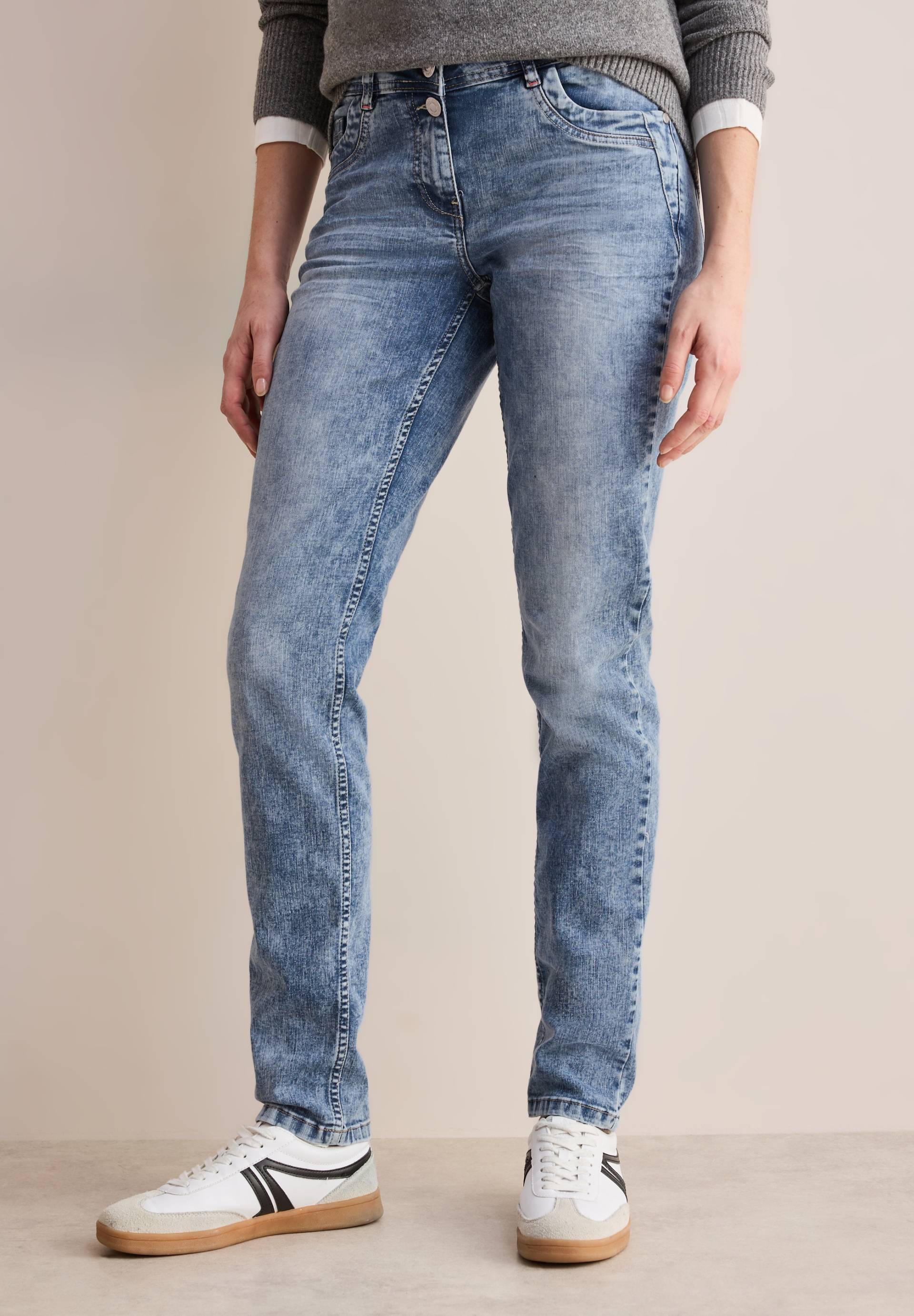 Cecil Slim-fit-Jeans »Style Scarlett«, in leichter Moonwashed-Optik von Cecil