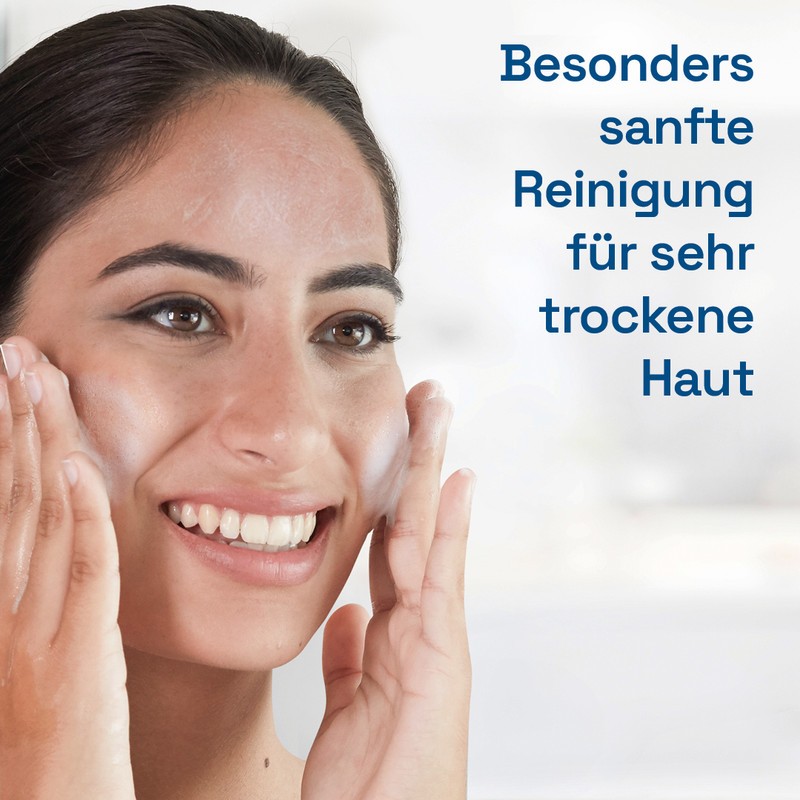 Daily Essentials - Extra sanfter Reinigungsschaum von Cetaphil