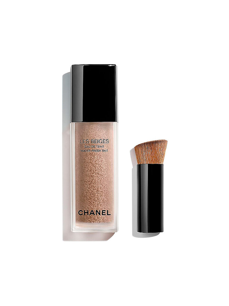 CHANEL LES BEIGES EAU DE TEINT  MAKE-UP MIT FRISCHEEFFEKT UND MIKROKAPSEL-PIGMENTEN. ZWEITE-HAUT-EFFEKT. NATÜRLICH STRAHLENDER TEINT. 30ML von Chanel