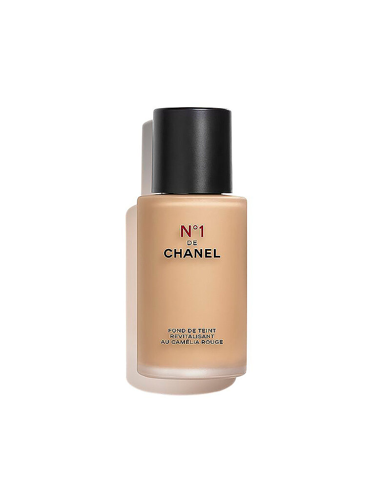 CHANEL N°1 DE CHANEL  REVITALISIERENDE FOUNDATION VERLEIHT LEUCHTKRAFT - SPENDET FEUCHTIGKEIT - SCHÜTZT 30ML von Chanel