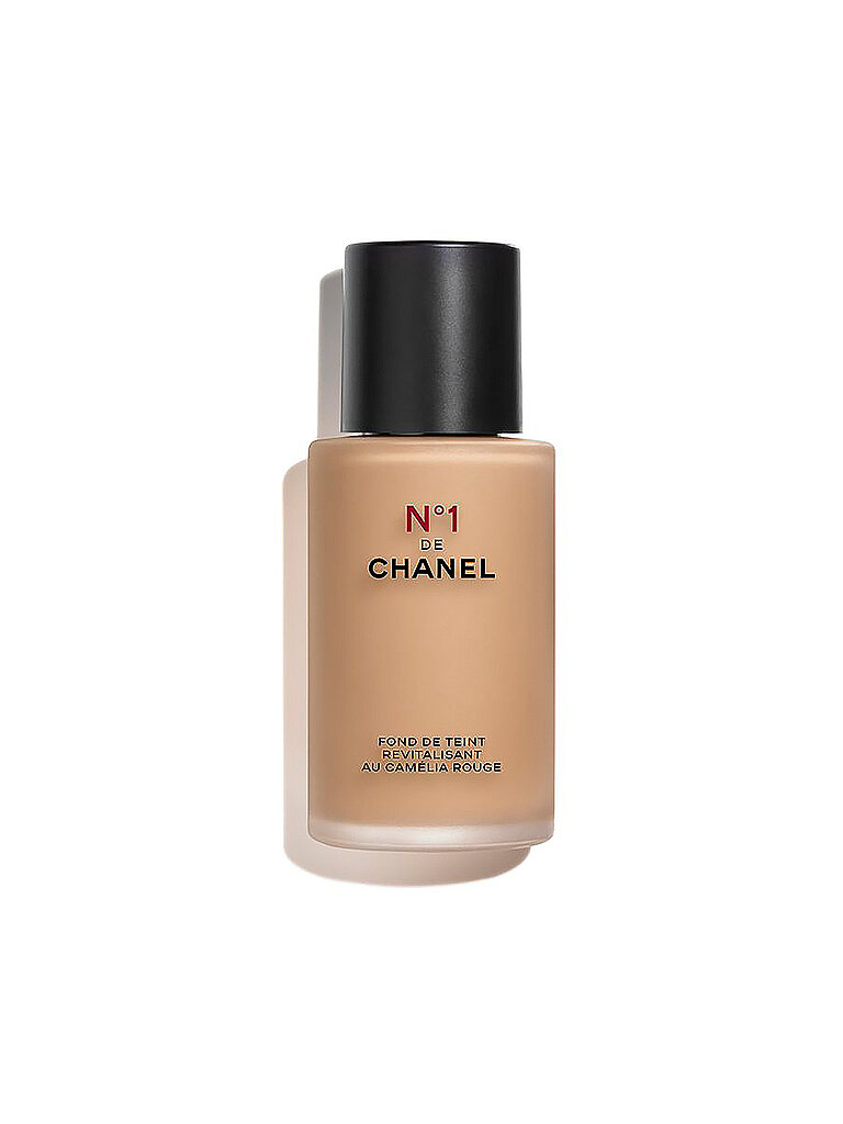 CHANEL N°1 DE CHANEL  REVITALISIERENDE FOUNDATION VERLEIHT LEUCHTKRAFT - SPENDET FEUCHTIGKEIT - SCHÜTZT 30ML von Chanel