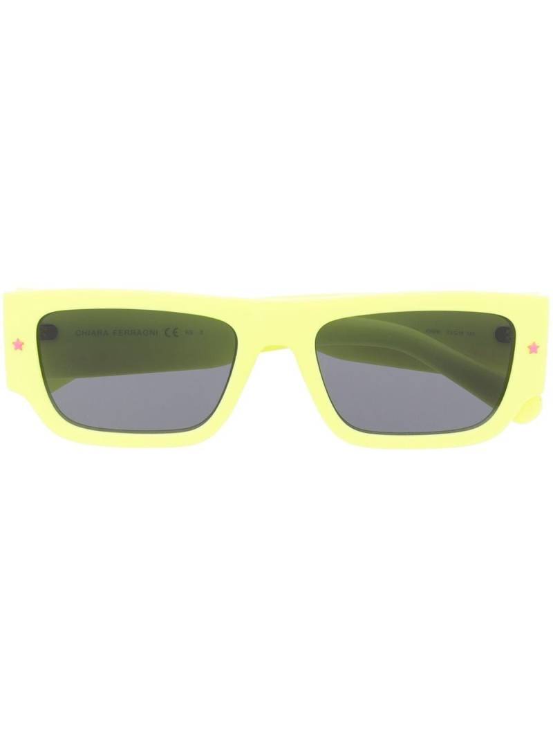 Chiara Ferragni Boxy Eye logo-plaque sunglasses - Yellow von Chiara Ferragni