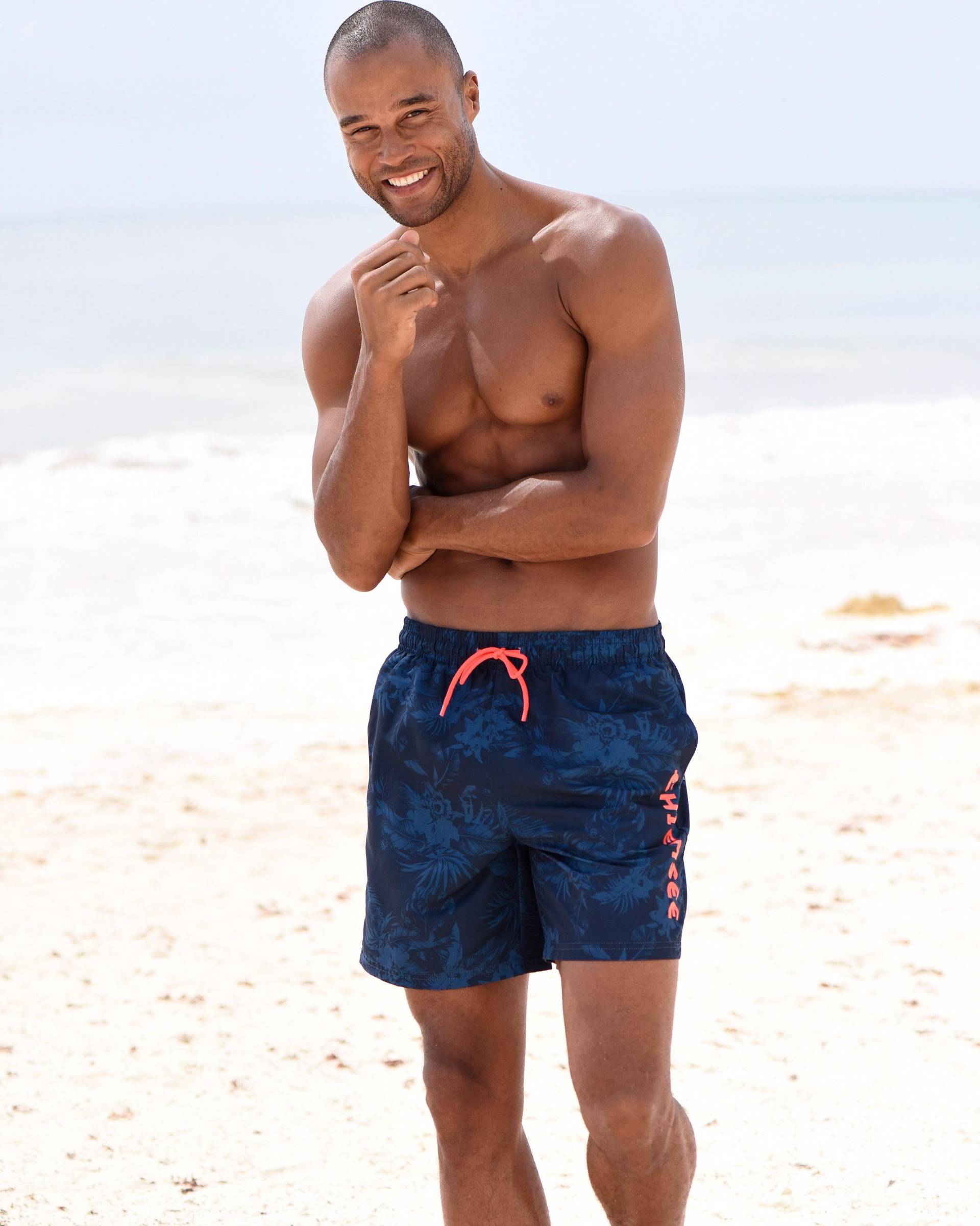 Chiemsee Badeshorts »Esra«, mit Dschungelprint Chiemsee Badeshorts »Esra«, mit Dschungelprint von Chiemsee