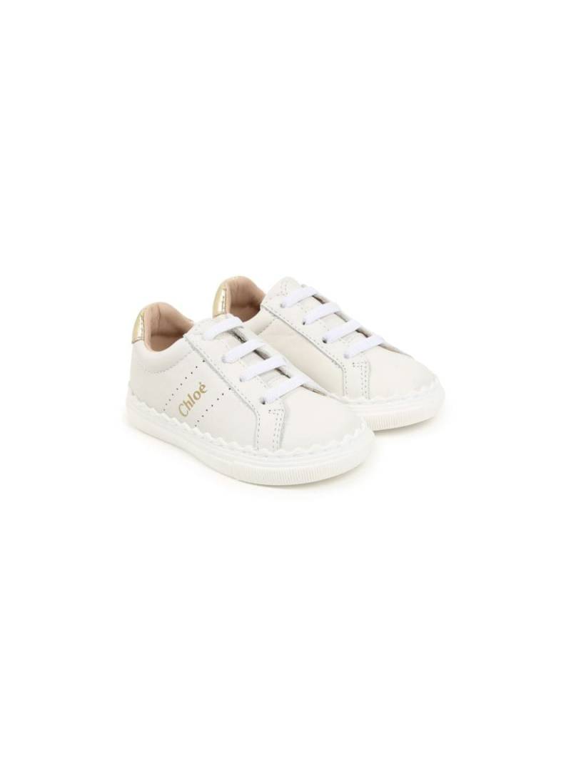 Chloé Kids leather sneakers - White von Chloé Kids