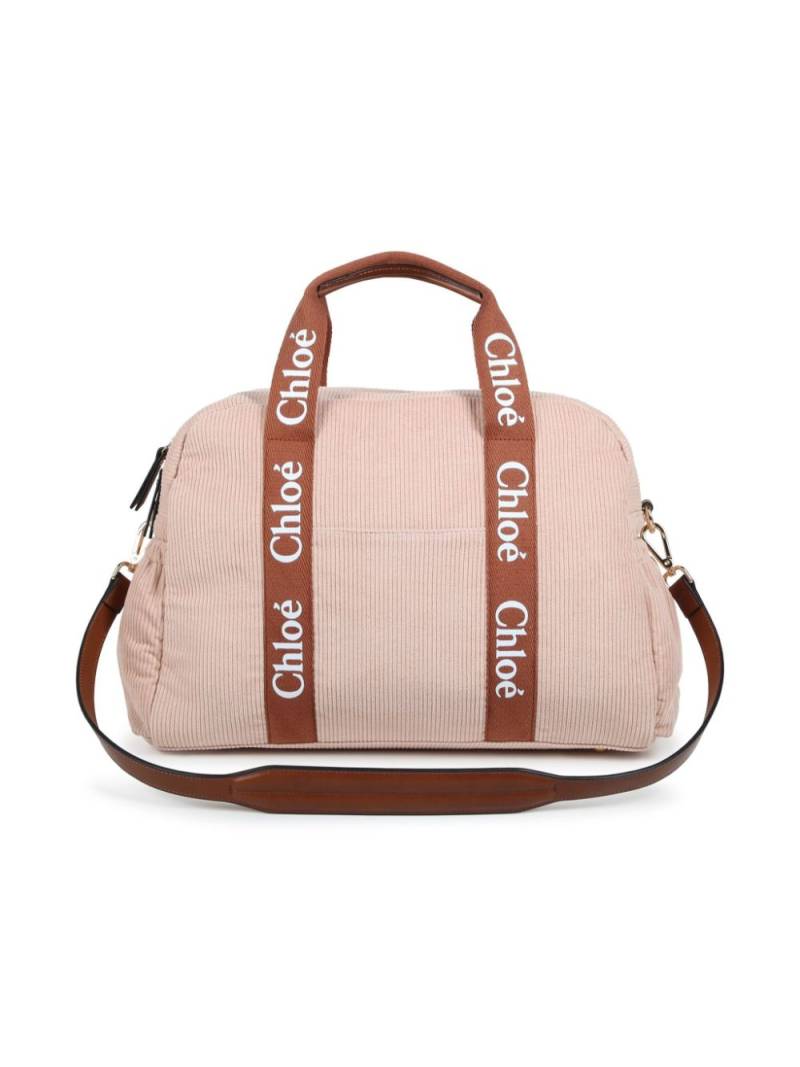 Chloé Kids logo-strap corduroy changing bag - Pink von Chloé Kids