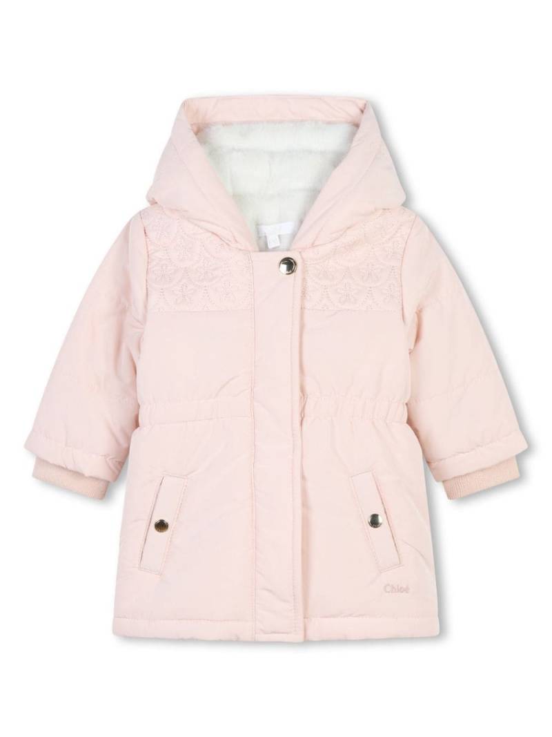 Chloé Kids puffer hooded-down jacket - Pink von Chloé Kids