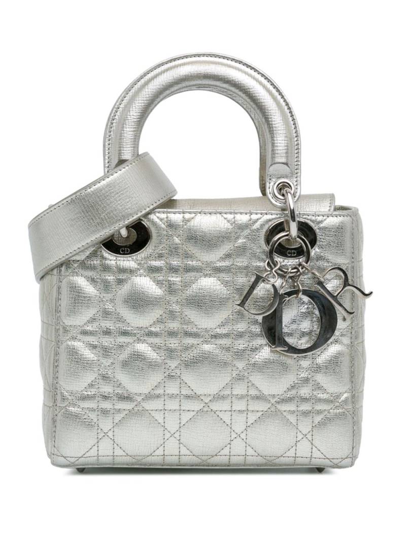 Christian Dior Pre-Owned 2018 Small Metallic Grained Calfskin Cannage Lucky Badges My Lady Dior satchel - Silver von Christian Dior Pre-Owned