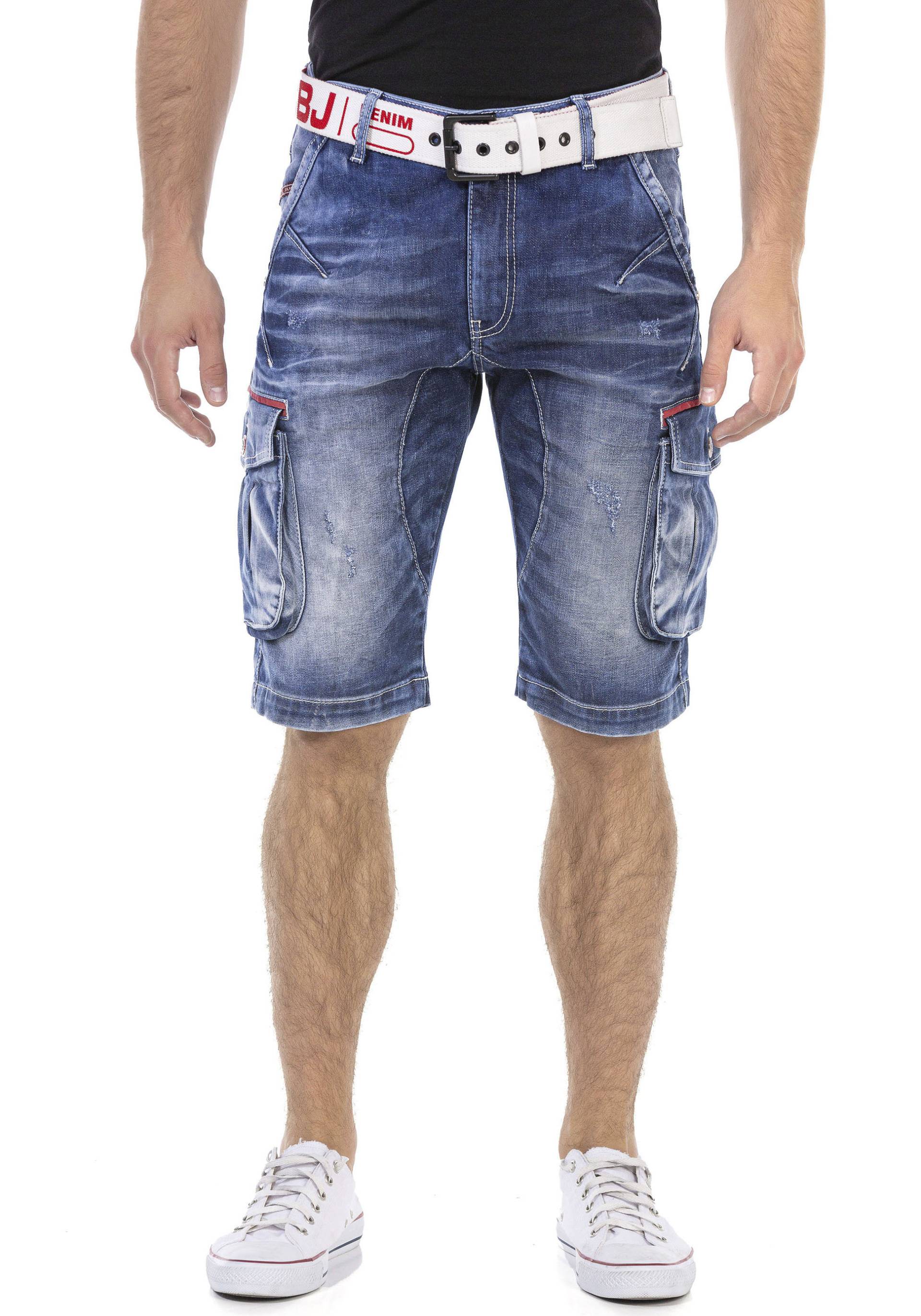 Cipo & Baxx Bermudas, in Denim, mit Cargotaschen Cipo & Baxx Bermudas, in Denim, mit Cargotaschen von Cipo & Baxx