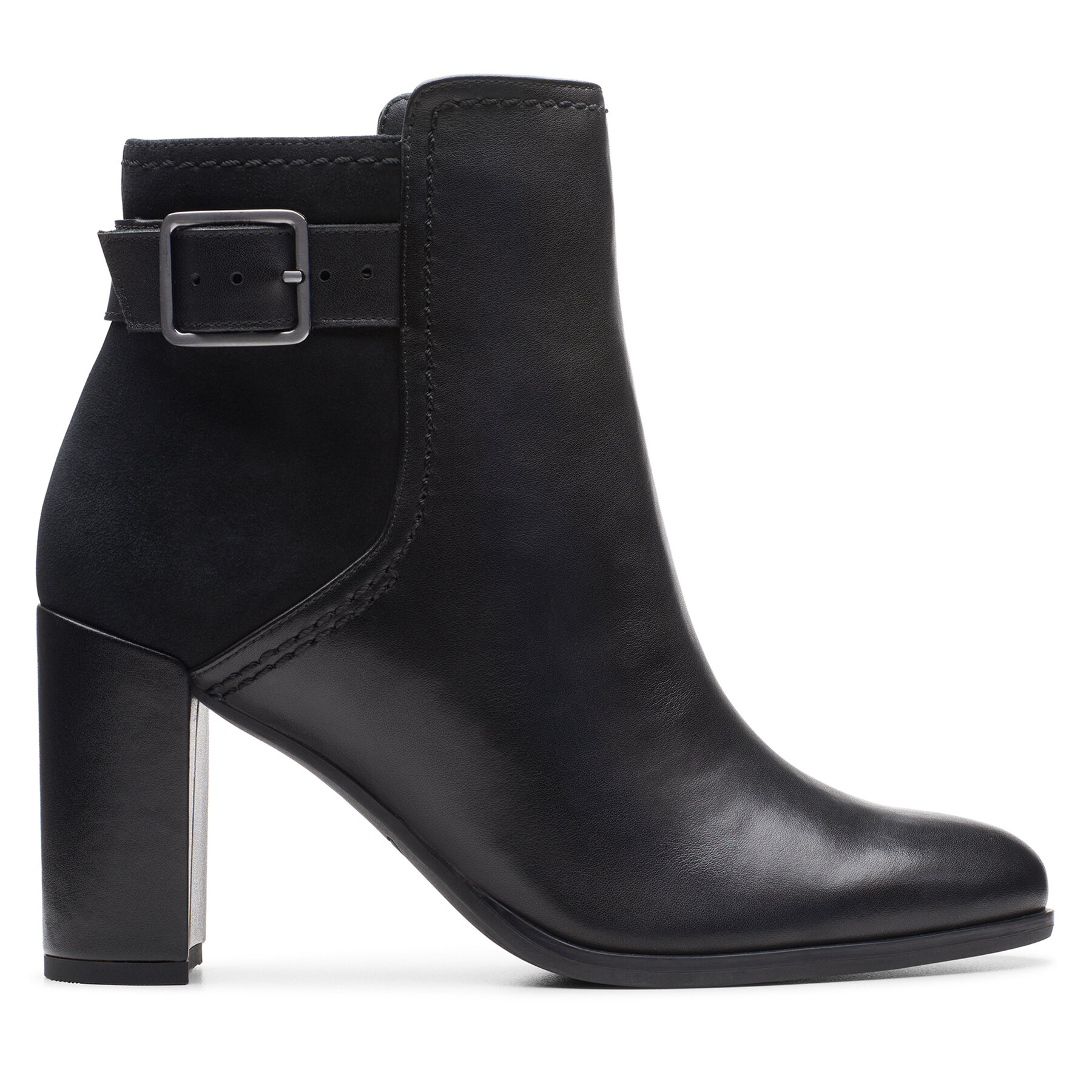 Stiefeletten Clarks Freva 85 Buckle 26174749 Schwarz Stiefeletten Clarks Freva 85 Buckle 26174749 Schwarz von Clarks
