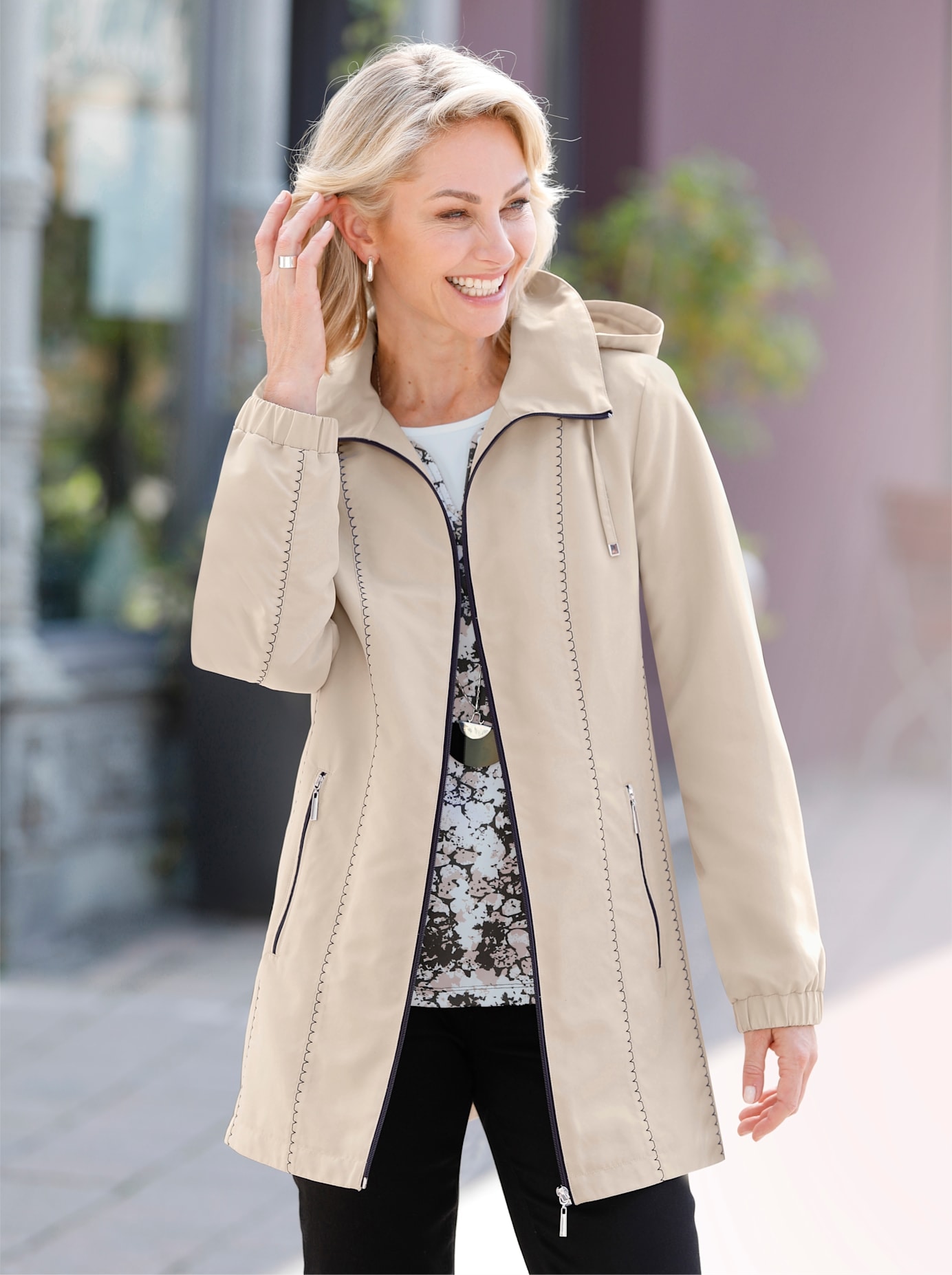 Classic Basics Anorak, mit Kapuze von Classic Basics