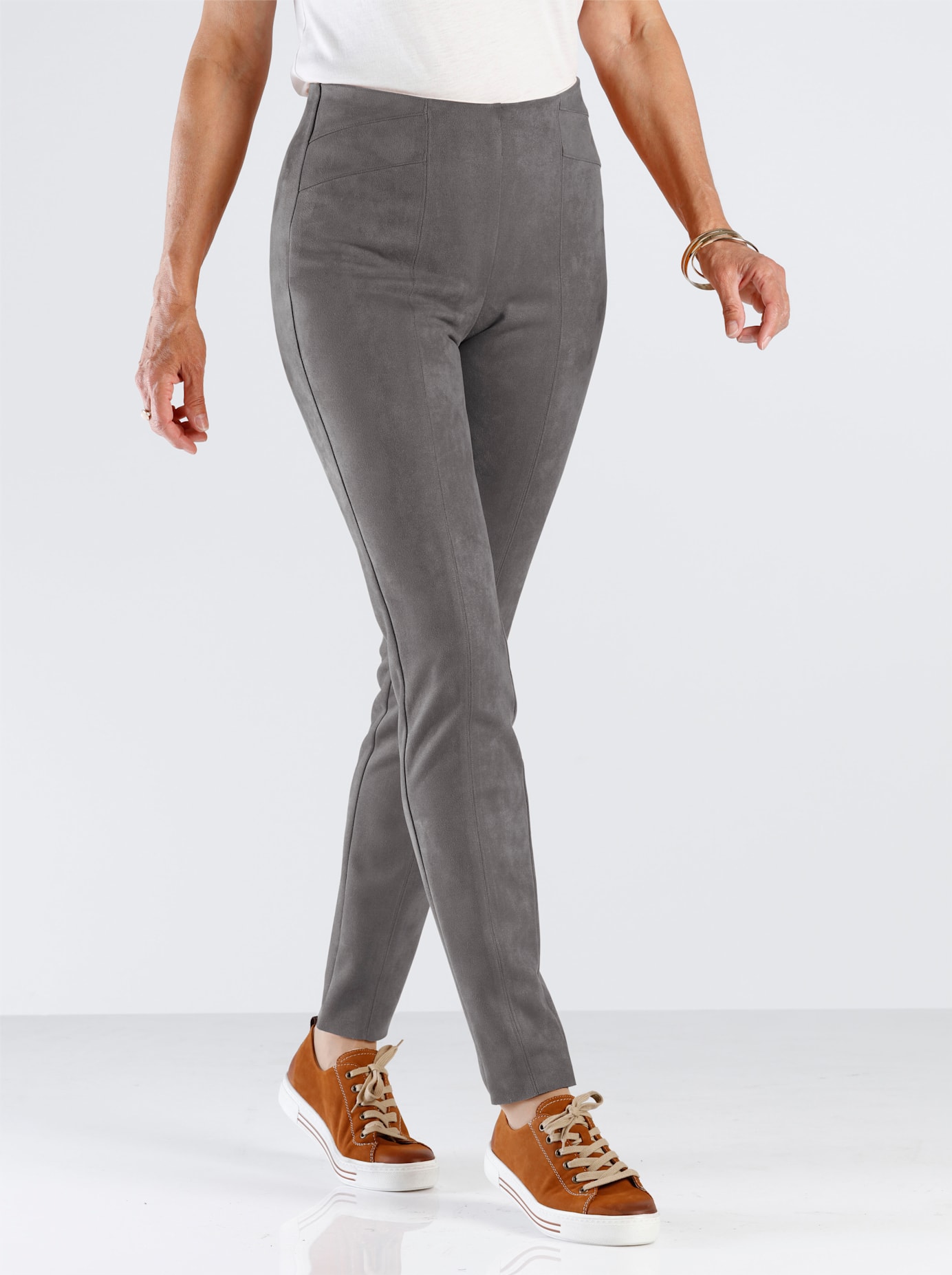 Classic Basics Lederimitathose von Classic Basics