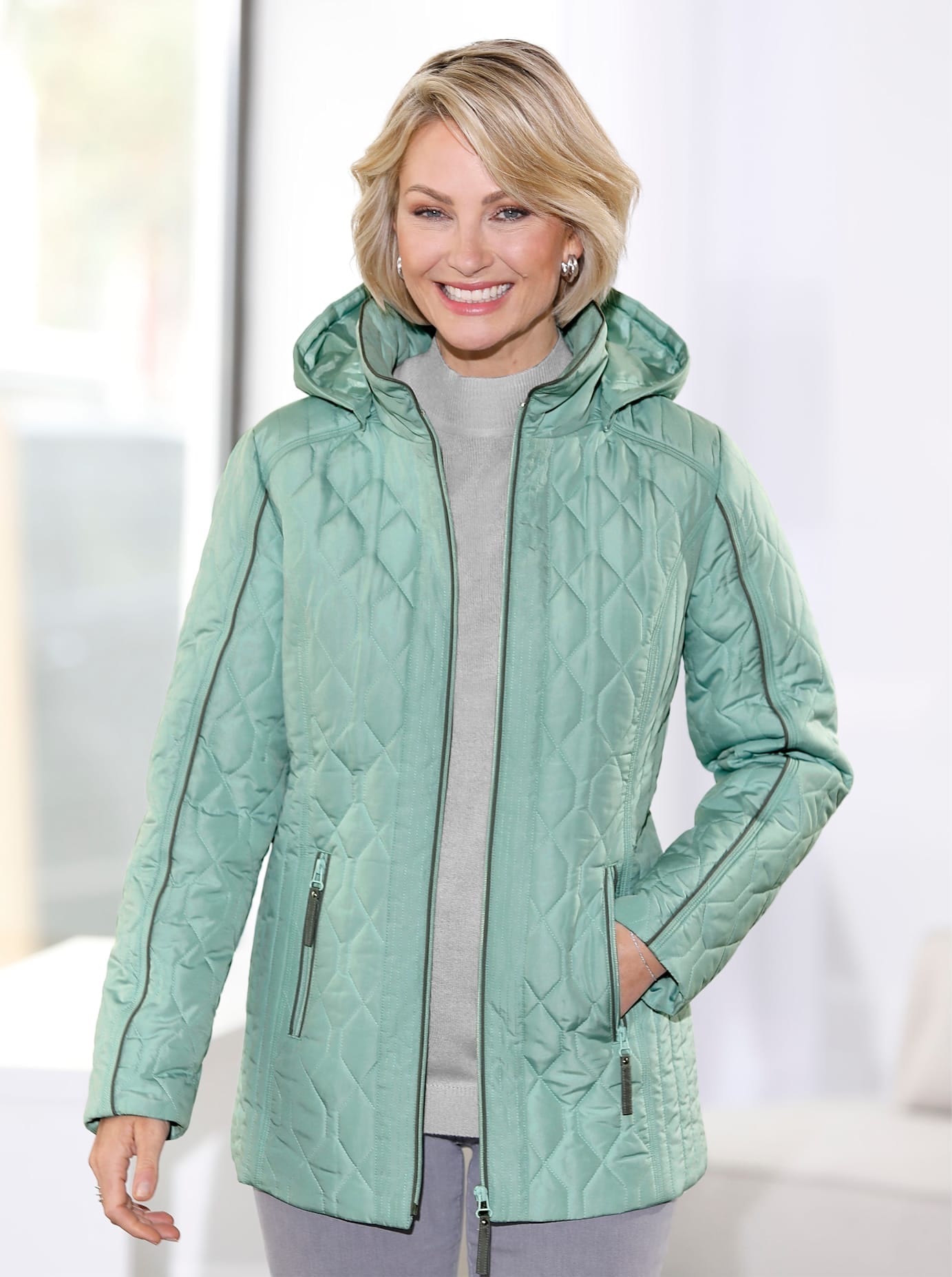 Classic Basics Steppjacke, mit Kapuze Classic Basics Steppjacke, mit Kapuze von Classic Basics