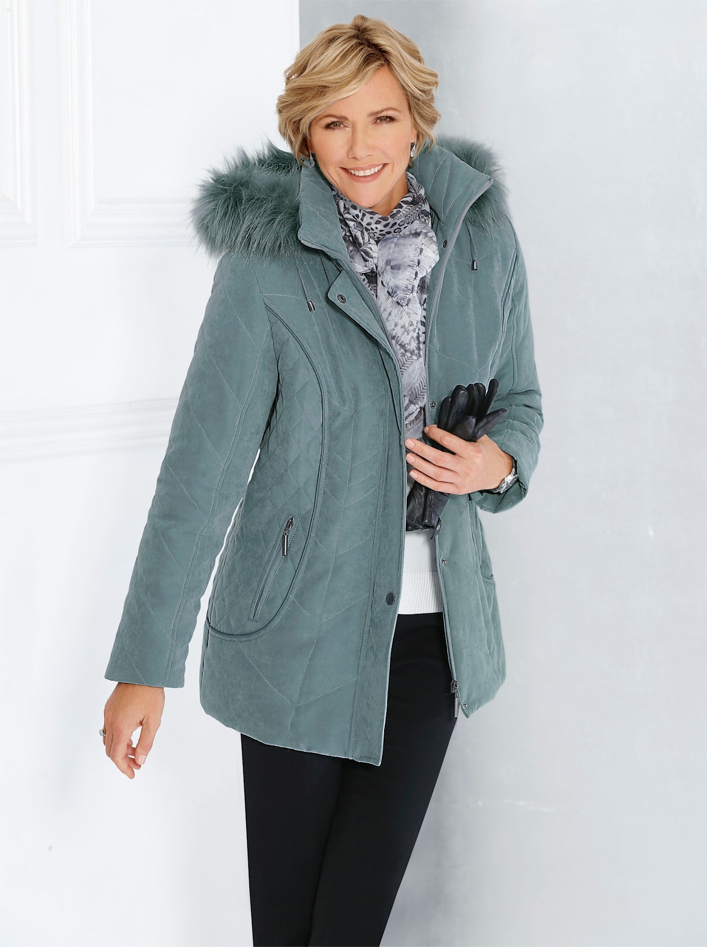 Classic Steppjacke, mit Kapuze von Classic