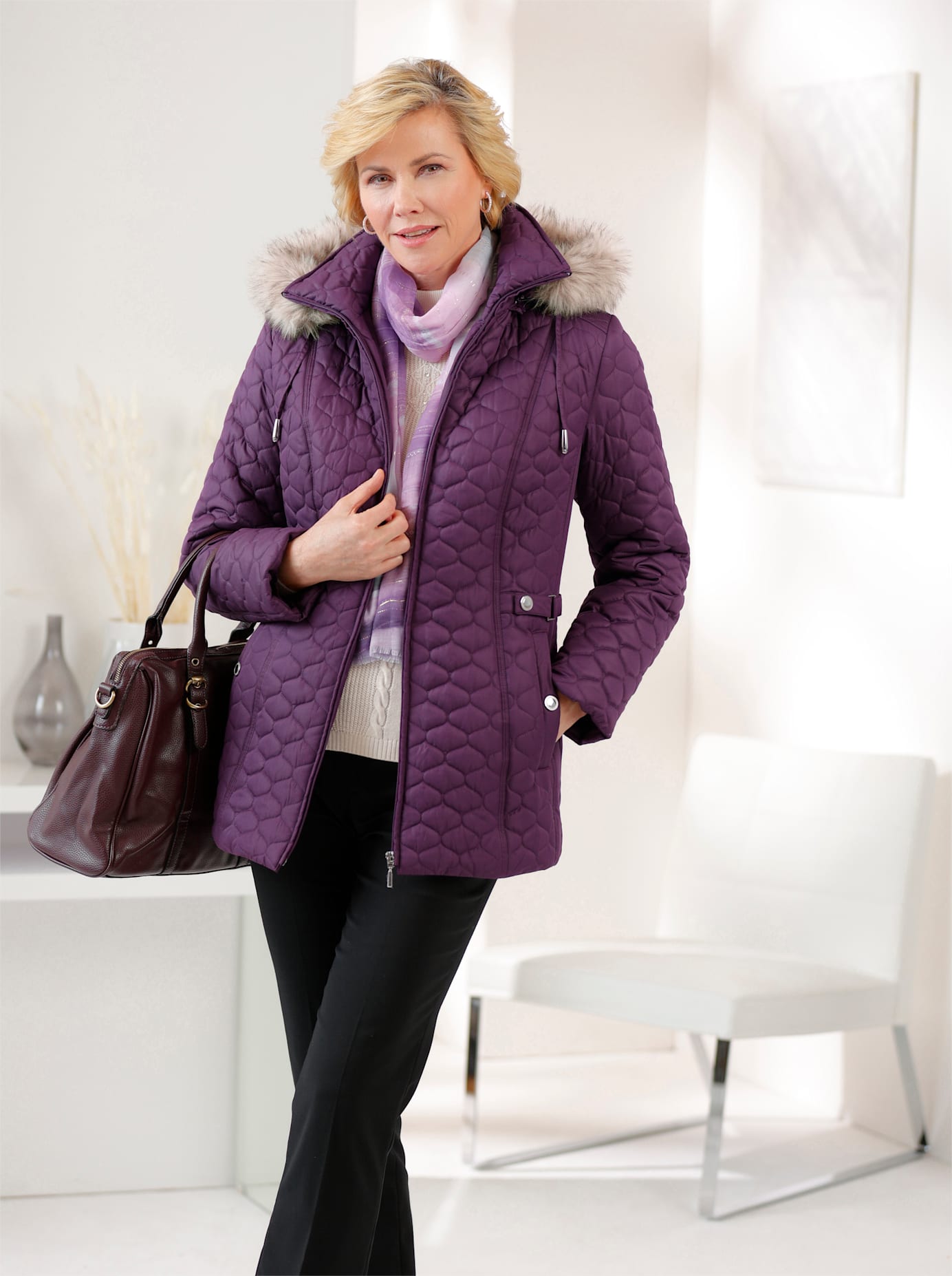 Classic Steppjacke, mit Kapuze von Classic