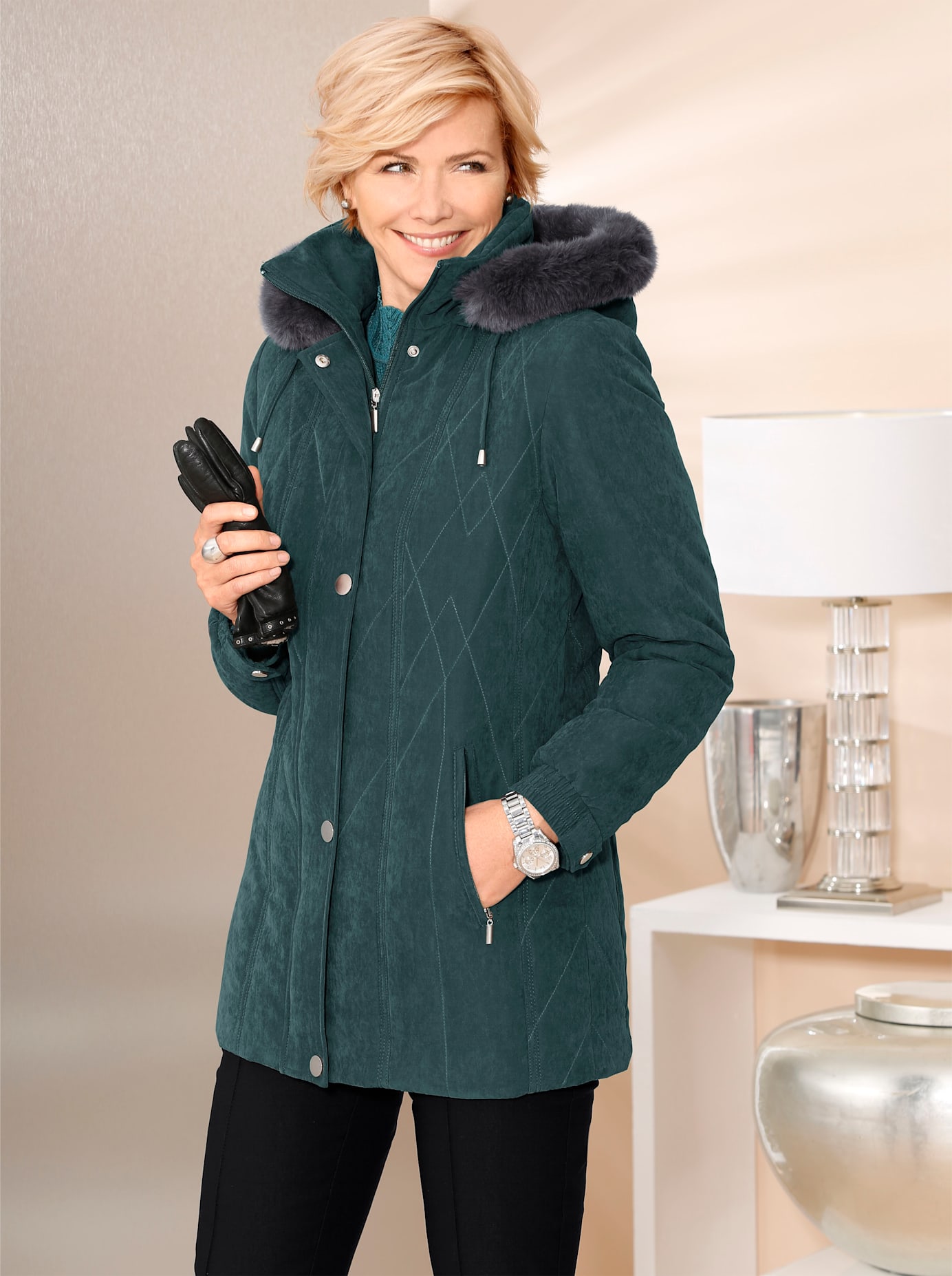 Classic Winterjacke, mit Kapuze von Classic