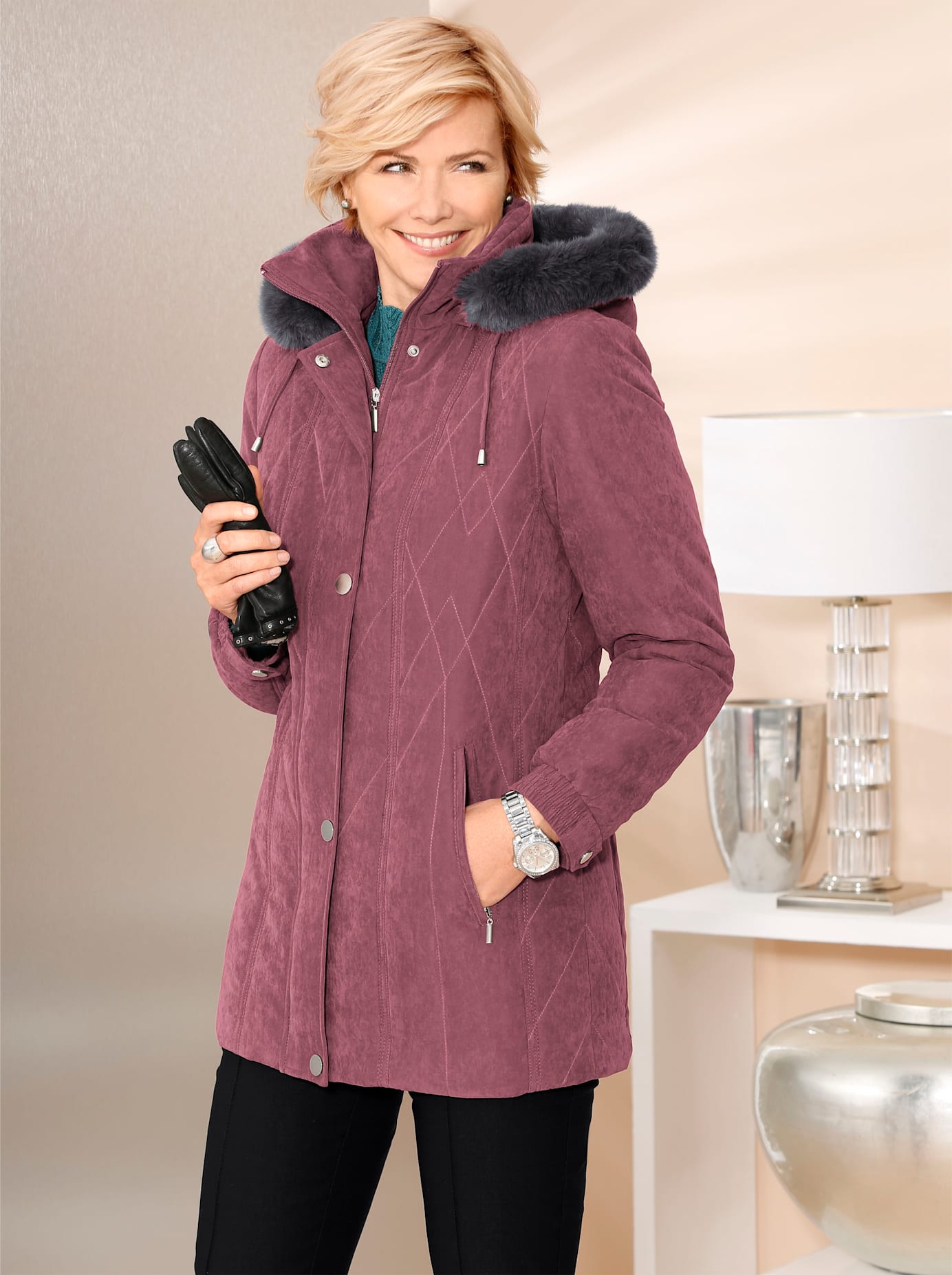 Classic Winterjacke, mit Kapuze von Classic