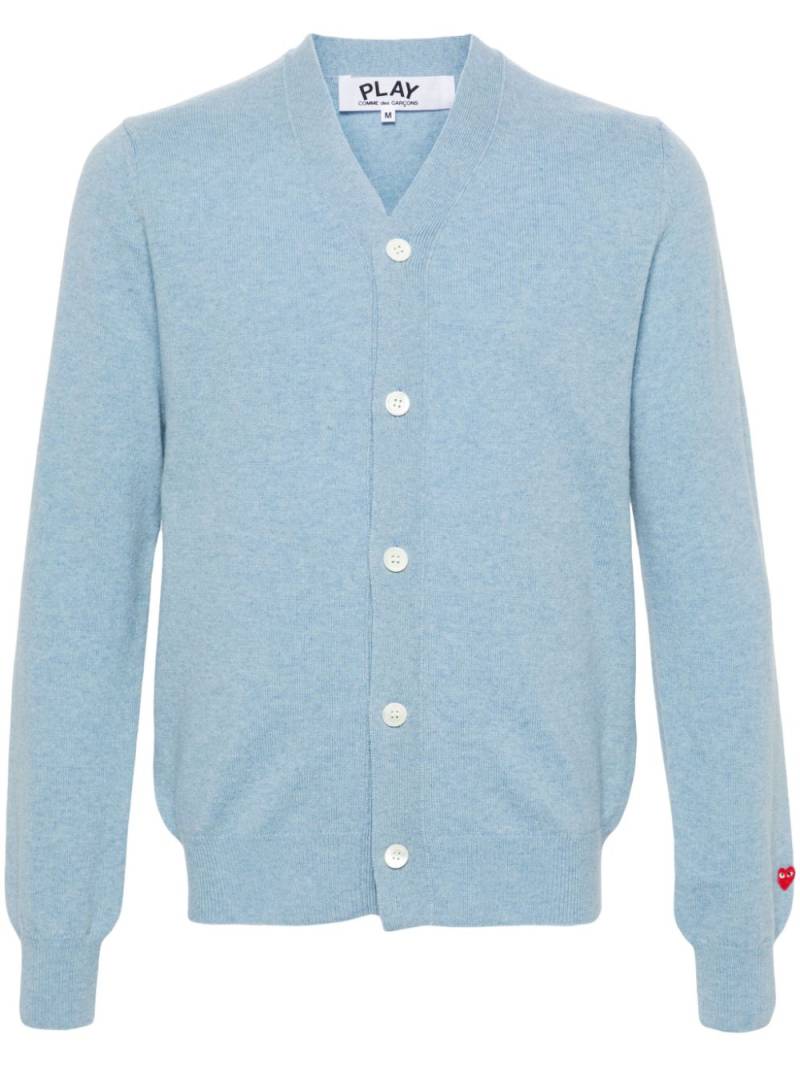 Comme Des Garçons Play heart-patch wool cardigan - Blue von Comme Des Garçons Play