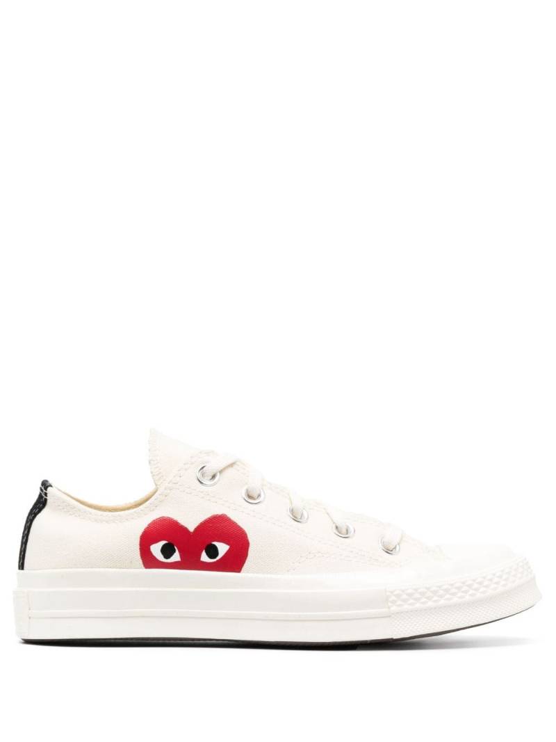 Comme Des Garçons Play x Converse Chuck 70 OX "Half Heart White" sneakers - Neutrals von Comme Des Garçons Play x Converse