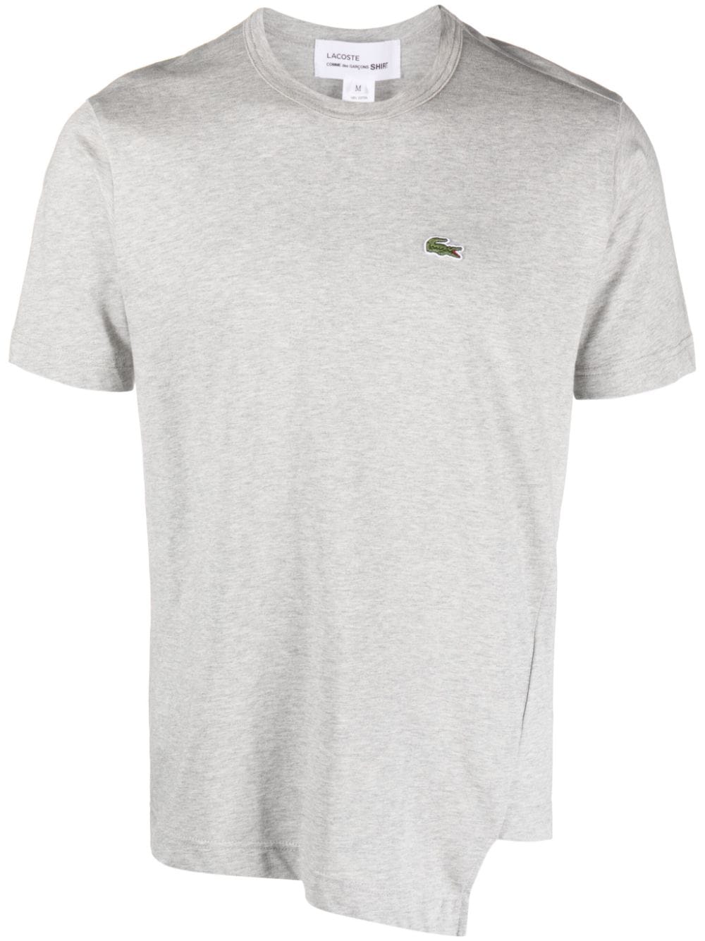 Comme Des Garçons Shirt x Lacoste logo-patch asymmetric T-shirt - Grey von Comme Des Garçons Shirt