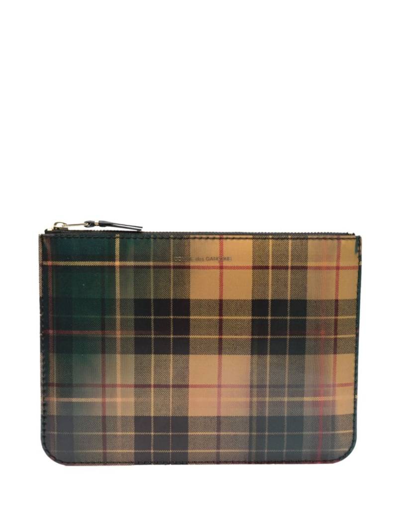 Comme Des Garçons Wallet holographic tartan clutch - Yellow von Comme Des Garçons Wallet