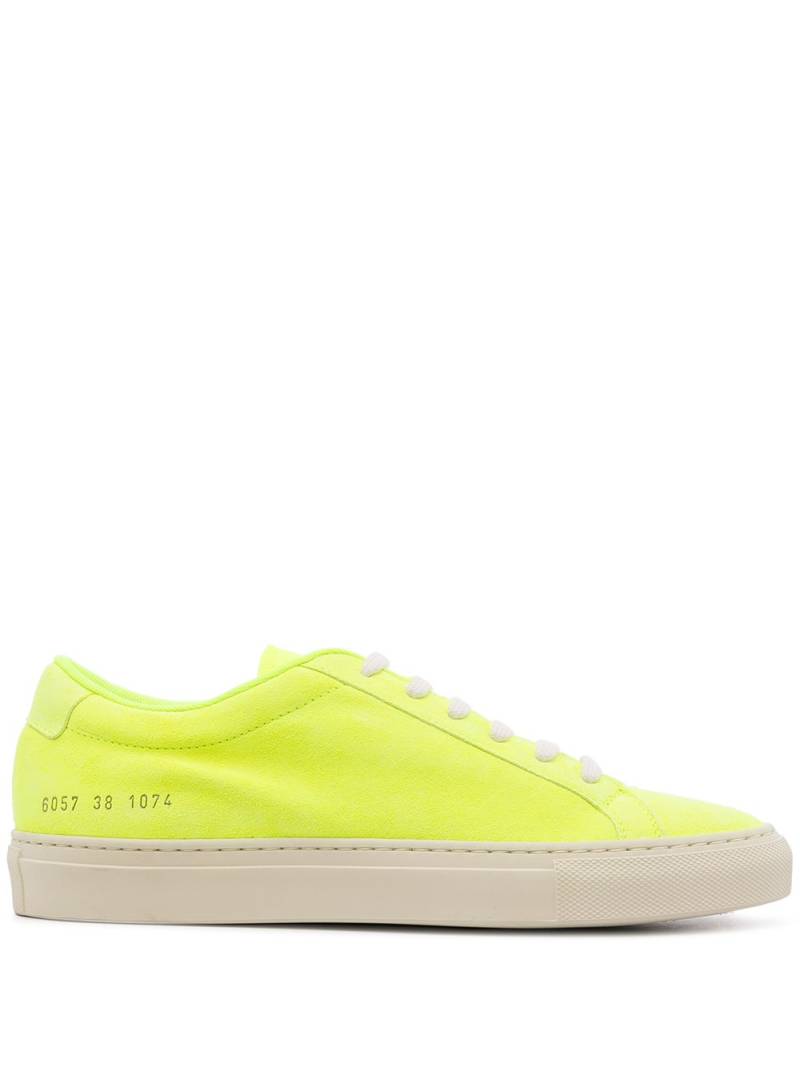 Common Projects Achilles fluorescent trainers - Yellow von Common Projects