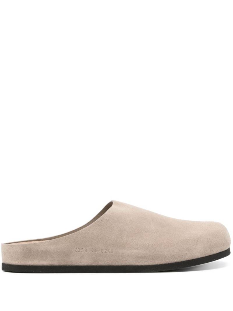 Common Projects slip-on suede clogs - Neutrals von Common Projects