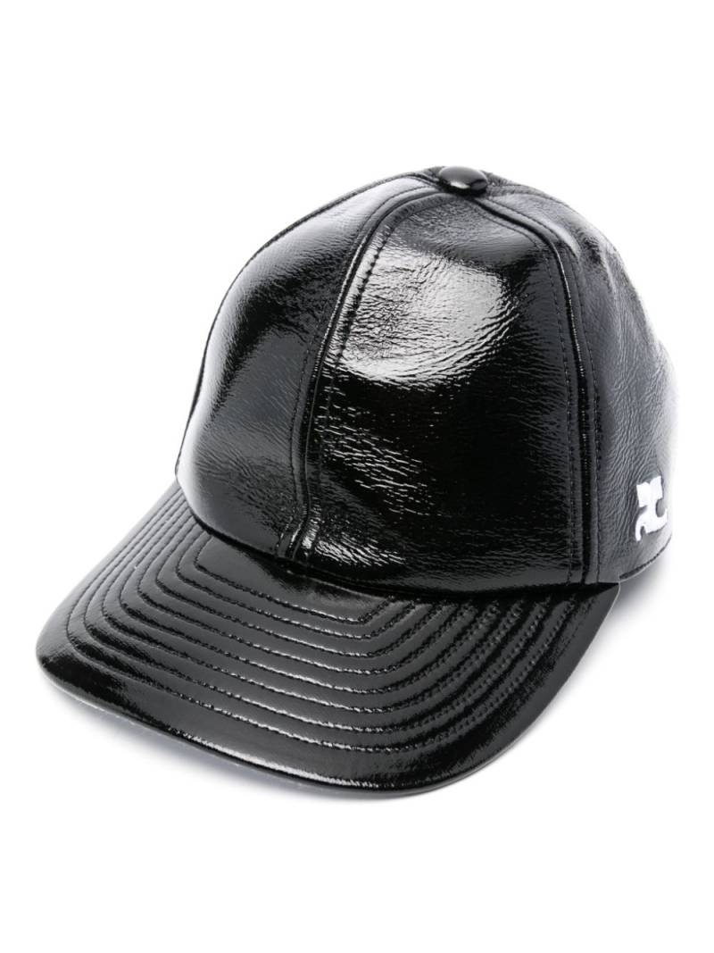 Courrèges logo-embroidered patent cap - Black von Courrèges