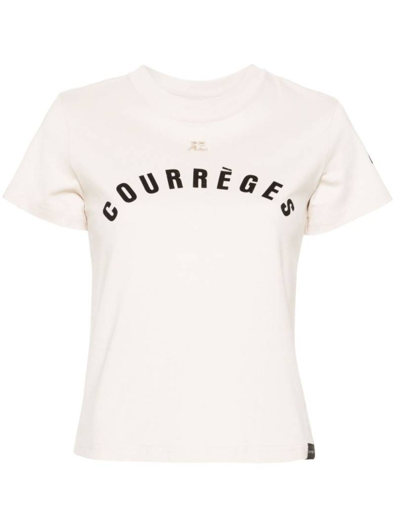 Courrèges logo-print cotton T-shirt - Neutrals von Courrèges