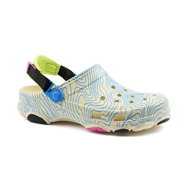 Crocs Classic all terrain topographic clog-43 43 von Crocs