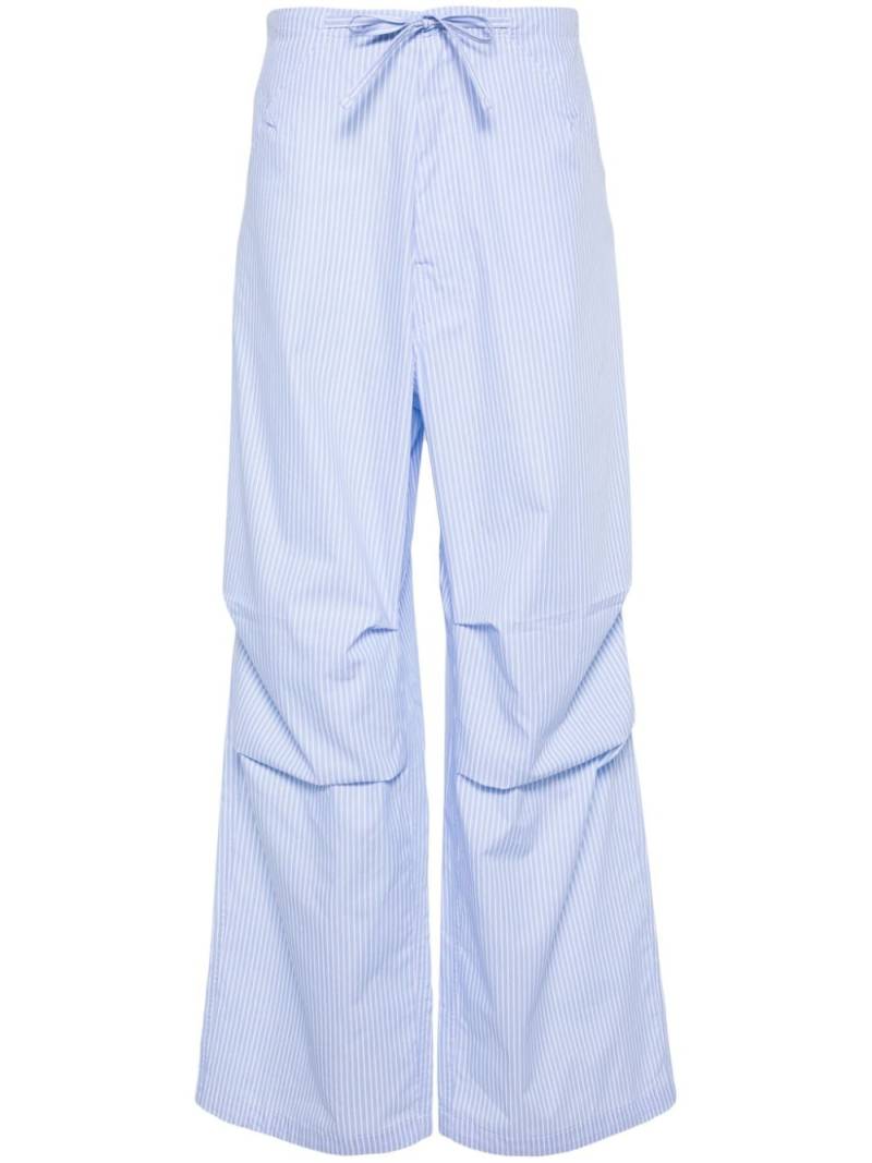 DARKPARK Daisy pinstriped trousers - Blue von DARKPARK