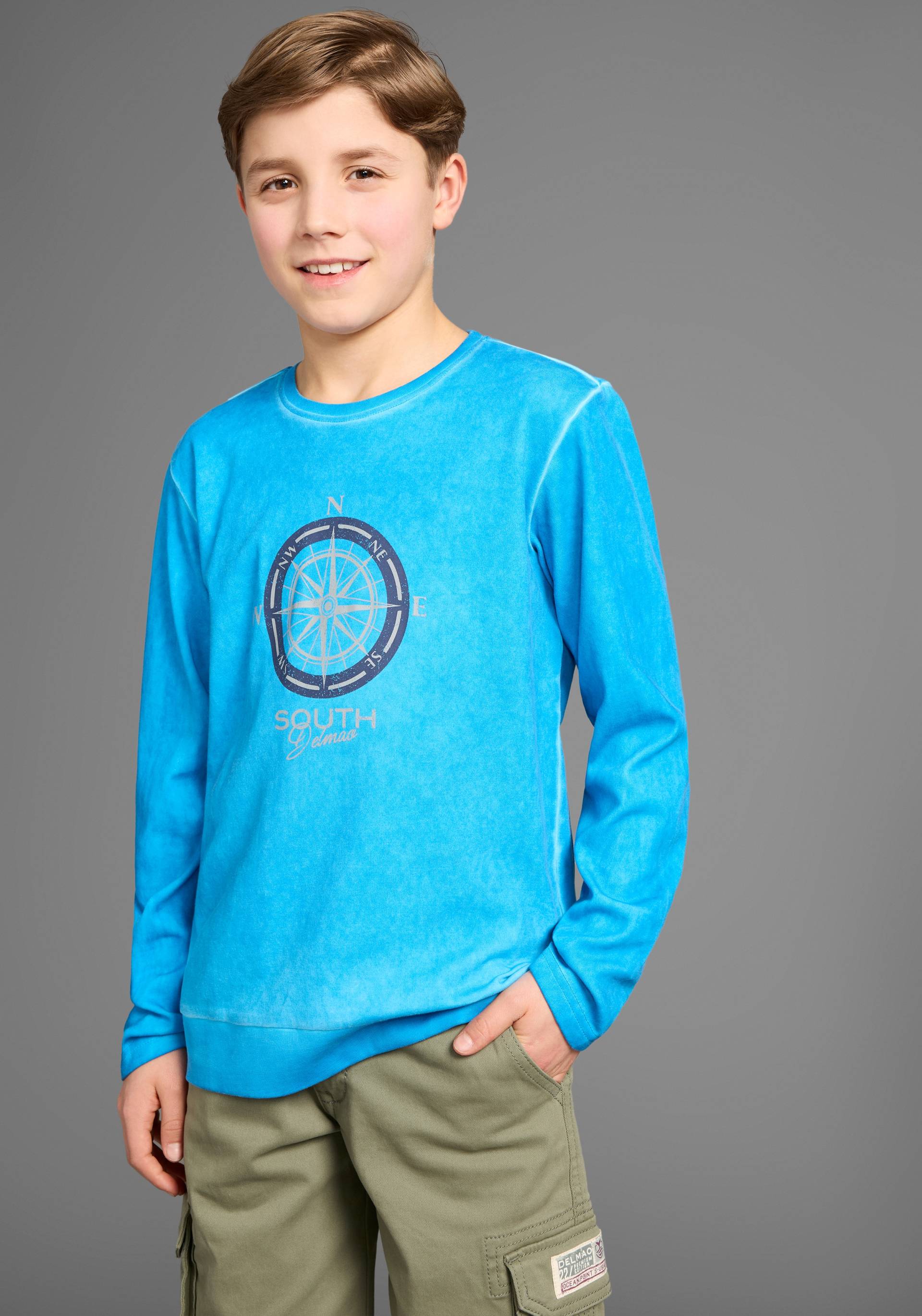 DELMAO Langarmshirt »Modisch gewaschenes Shirt«, Trendwaschung von DELMAO