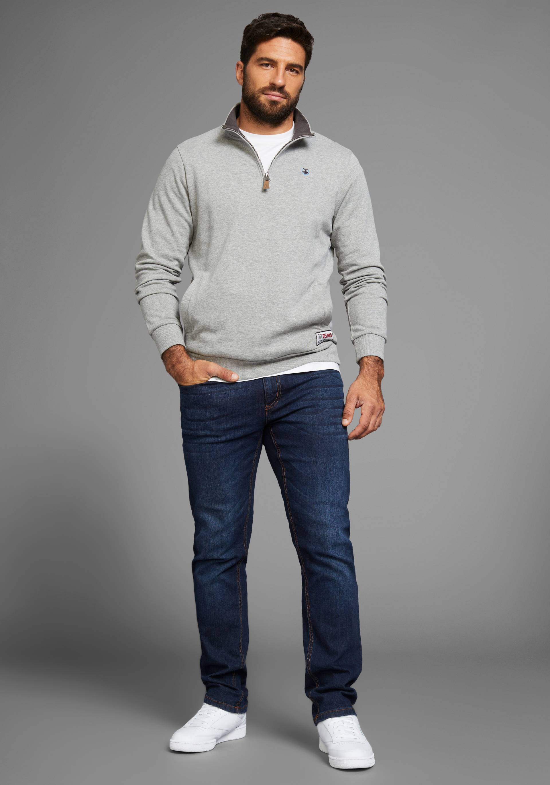 DELMAO Sweatshirt, mit Henley Kragen und Seitentaschen - NEUE KOLLEKTION von DELMAO