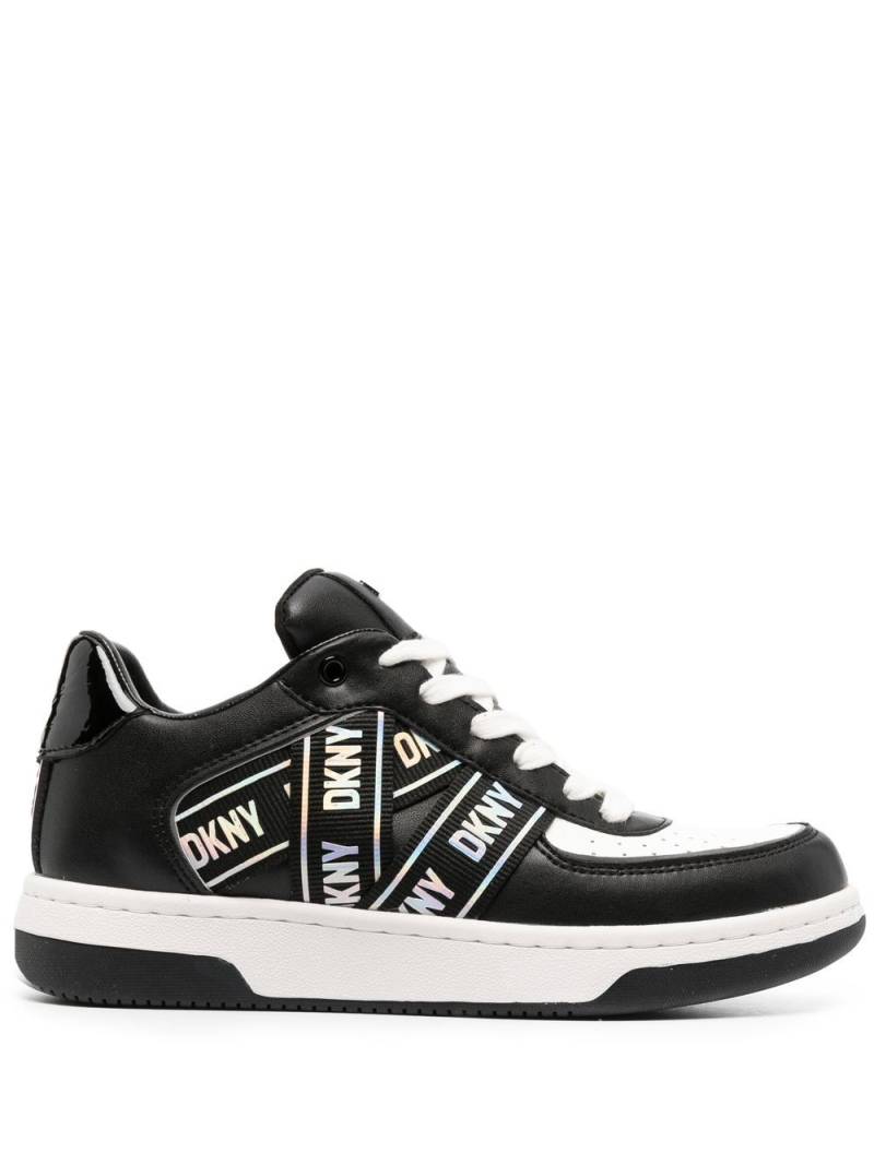 DKNY Olicia logo-print lace-up sneakers - White von DKNY