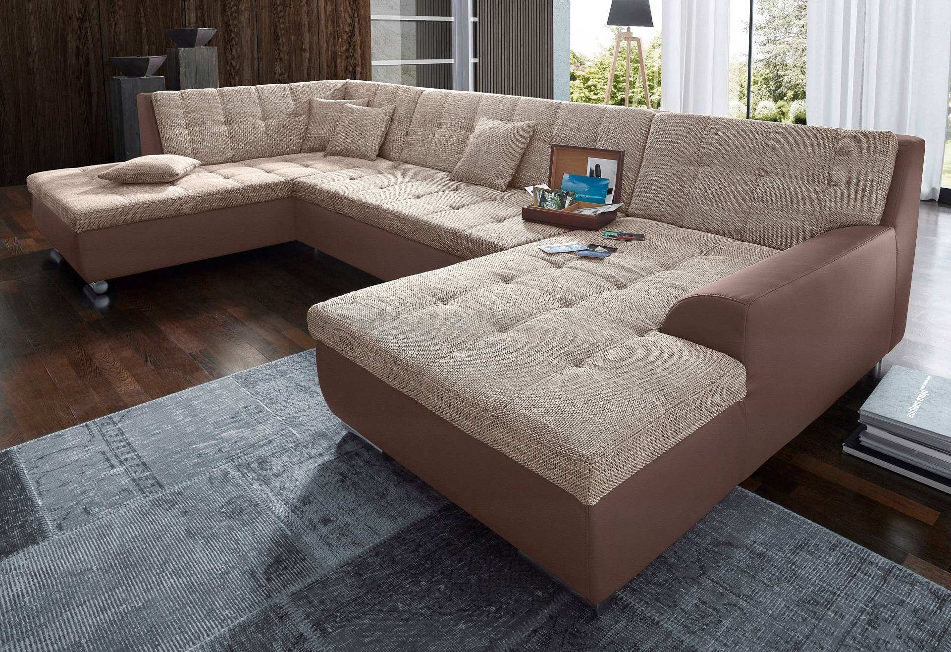 DOMO collection Wohnlandschaft »Treviso incl. Zierkissen, moderne Steppung, XXL: B/T/H: 364/201/83 cm«, wahlweise mit Bettfunktion, in vielen Bezugsarten auch in Cord U-Form DOMO collection Wohnlandschaft »Treviso incl. Zierkissen, moderne Steppung, XXL: B/T/H: 364/201/83 cm«, wahlweise mit Bettfunktion, in vielen Bezugsarten auch in Cord U-Form von DOMO collection