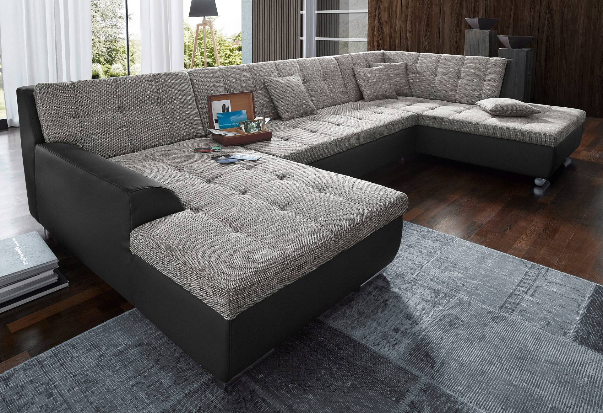 DOMO collection Wohnlandschaft »Treviso incl. Zierkissen, moderne Steppung, XXL: B/T/H: 364/201/83 cm«, wahlweise mit Bettfunktion, in vielen Bezugsarten auch in Cord U-Form DOMO collection Wohnlandschaft »Treviso incl. Zierkissen, moderne Steppung, XXL: B/T/H: 364/201/83 cm«, wahlweise mit Bettfunktion, in vielen Bezugsarten auch in Cord U-Form von DOMO collection