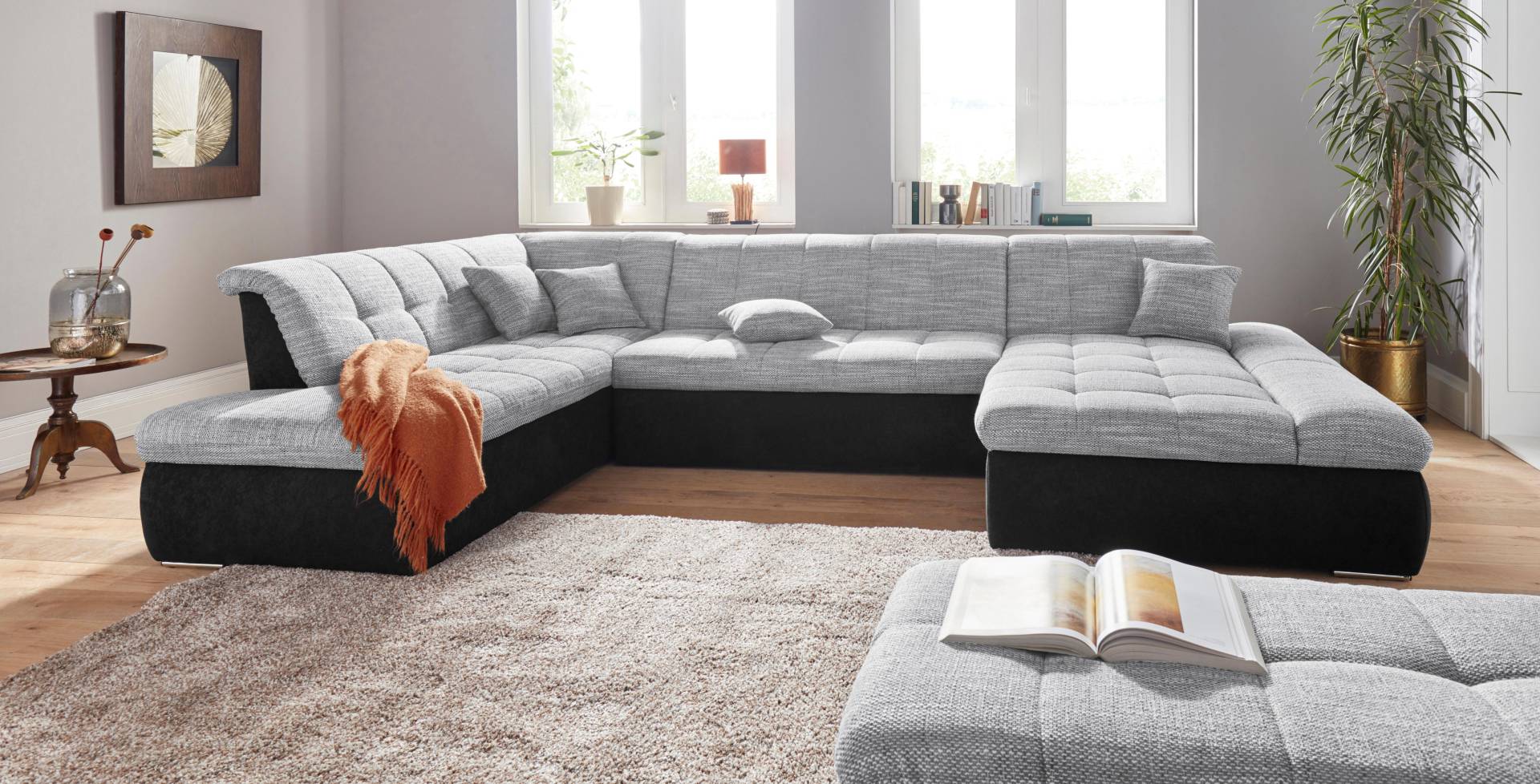 DOMO collection Wohnlandschaft »PB Moric wahlweise mit Bettfunktion und Armteilverstellung U-Form«, XXL-Format B/T/H: 353/216/80 cm, feine Steppung, incl. Zierkissen DOMO collection Wohnlandschaft »PB Moric wahlweise mit Bettfunktion und Armteilverstellung U-Form«, XXL-Format B/T/H: 353/216/80 cm, feine Steppung, incl. Zierkissen von DOMO collection
